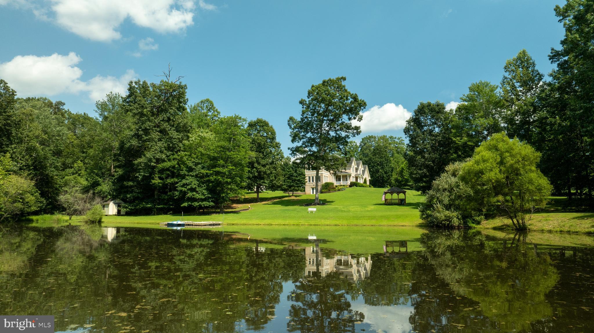 THE OAKS - Residential