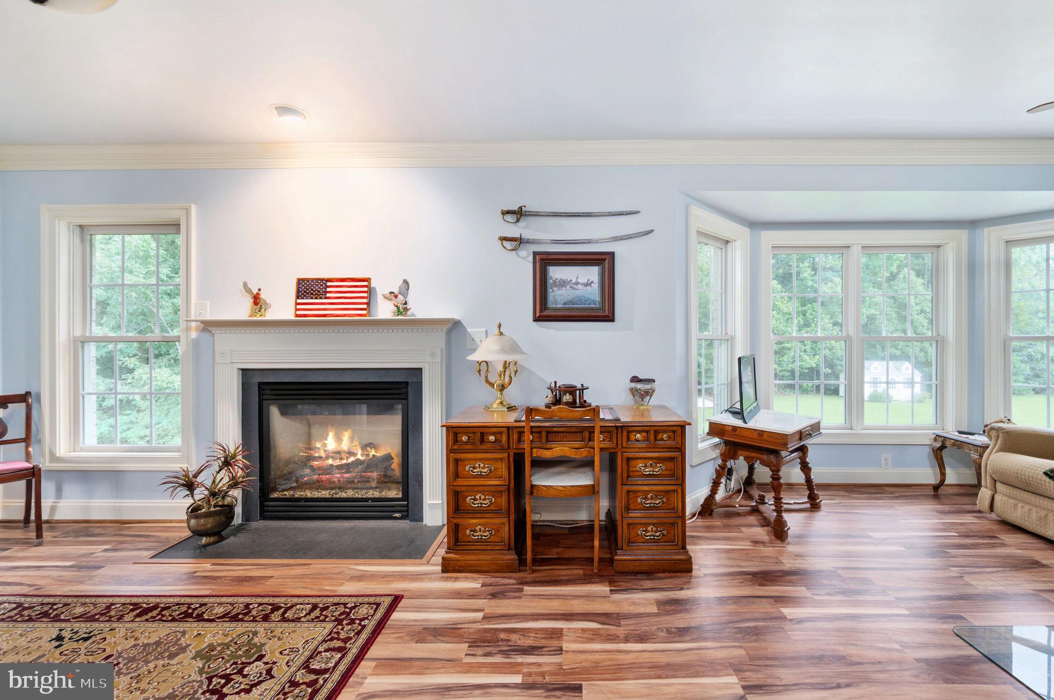 THE OAKS - Residential