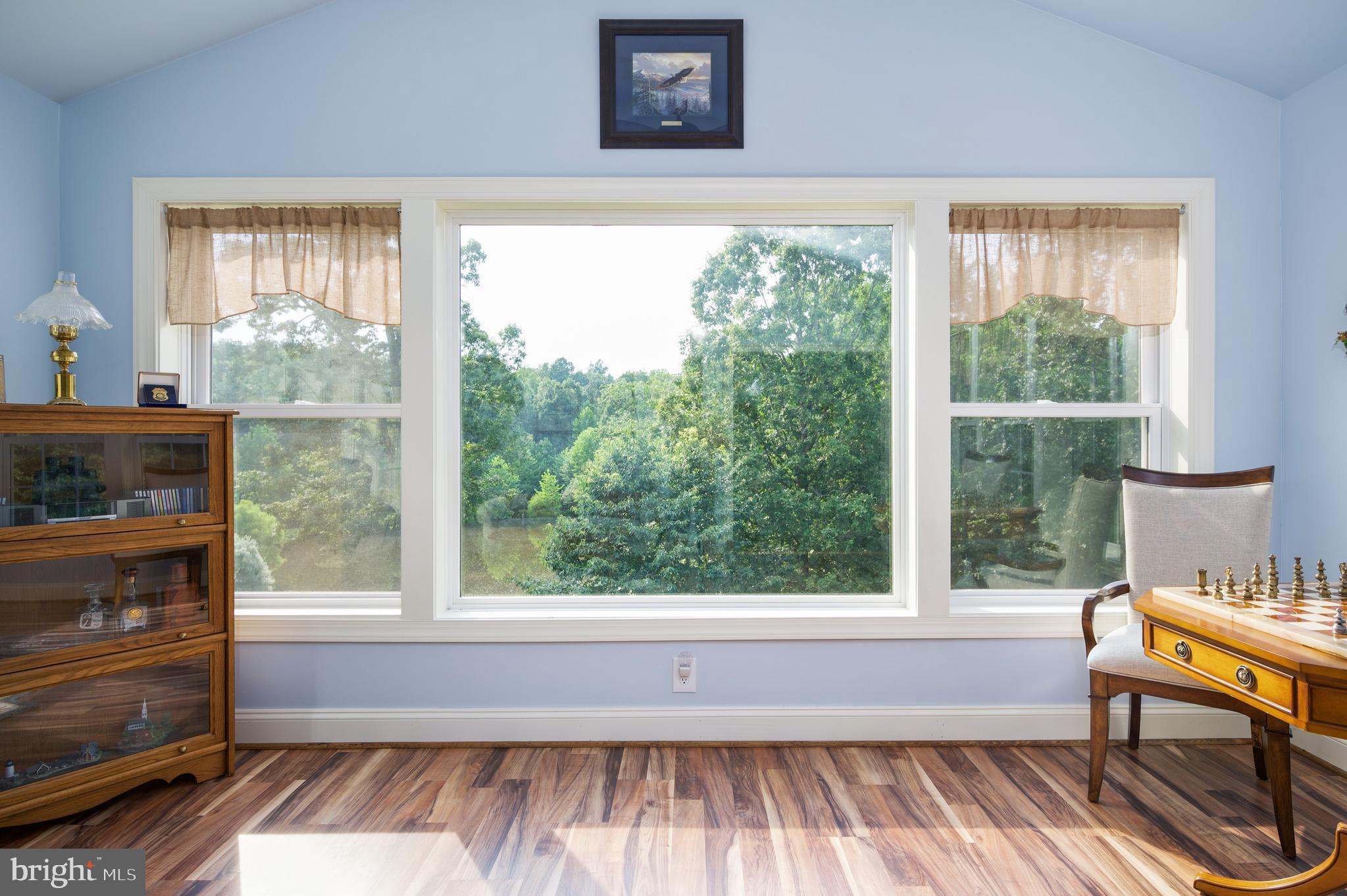 THE OAKS - Residential