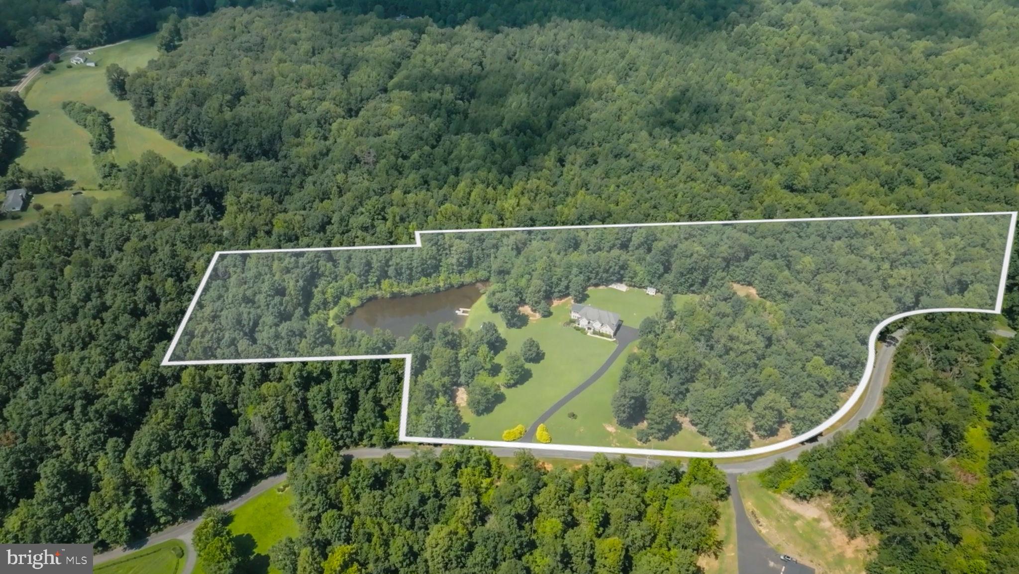 THE OAKS - Residential