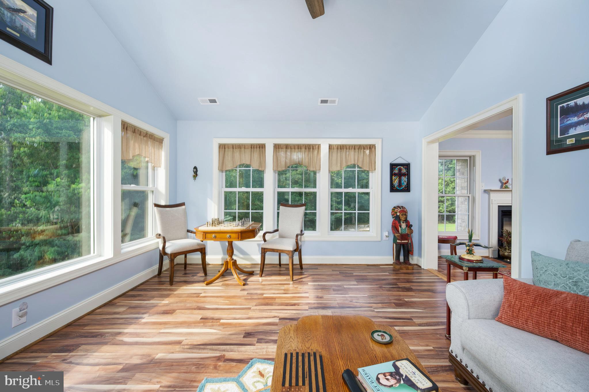 THE OAKS - Residential