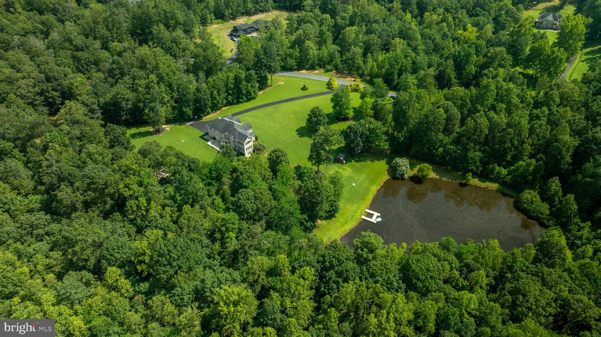 THE OAKS - Residential