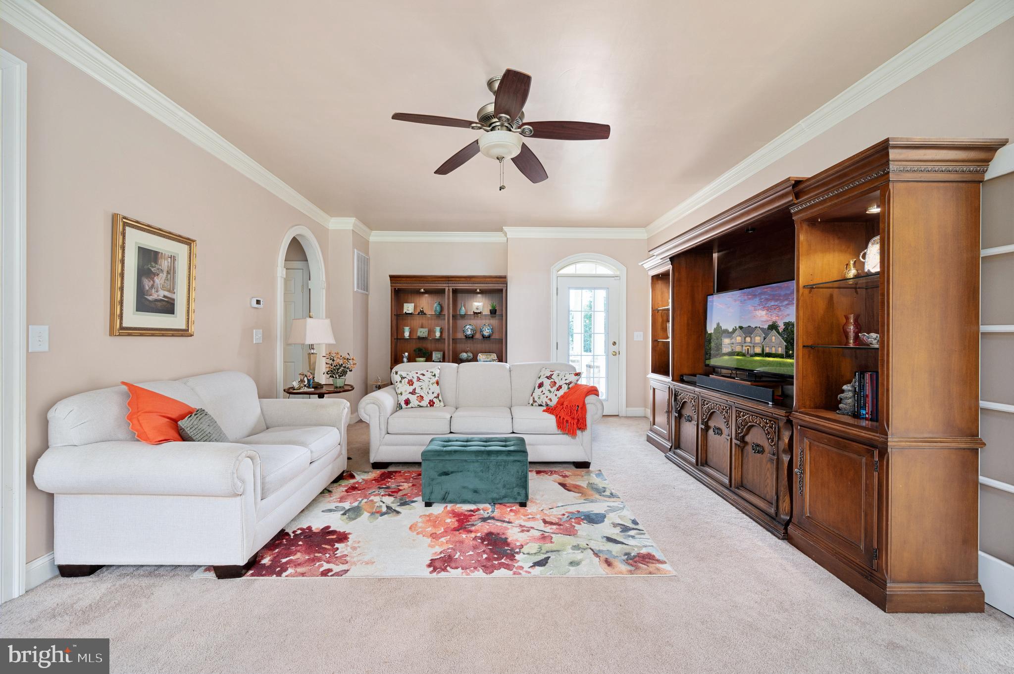 THE OAKS - Residential