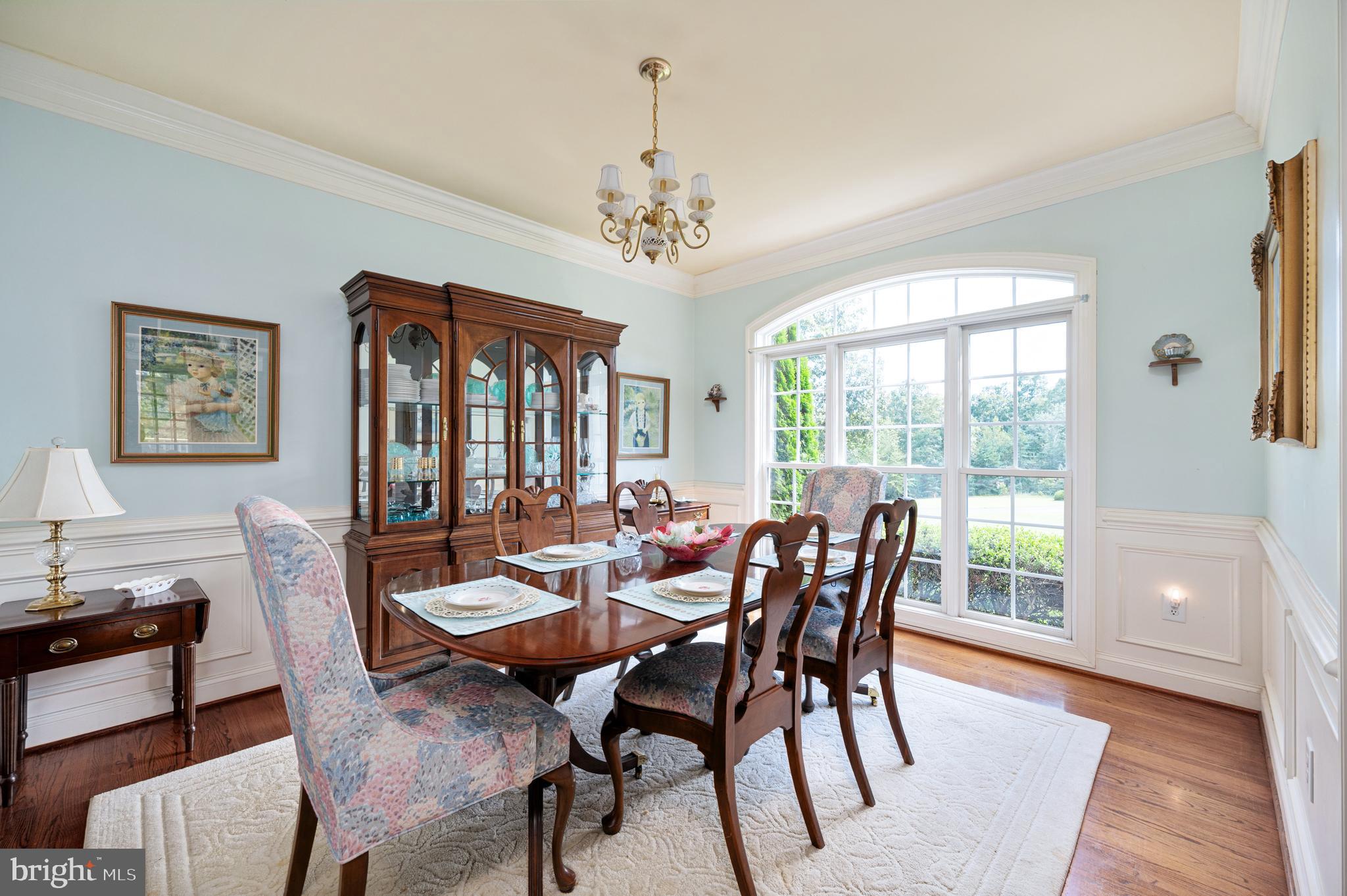 THE OAKS - Residential