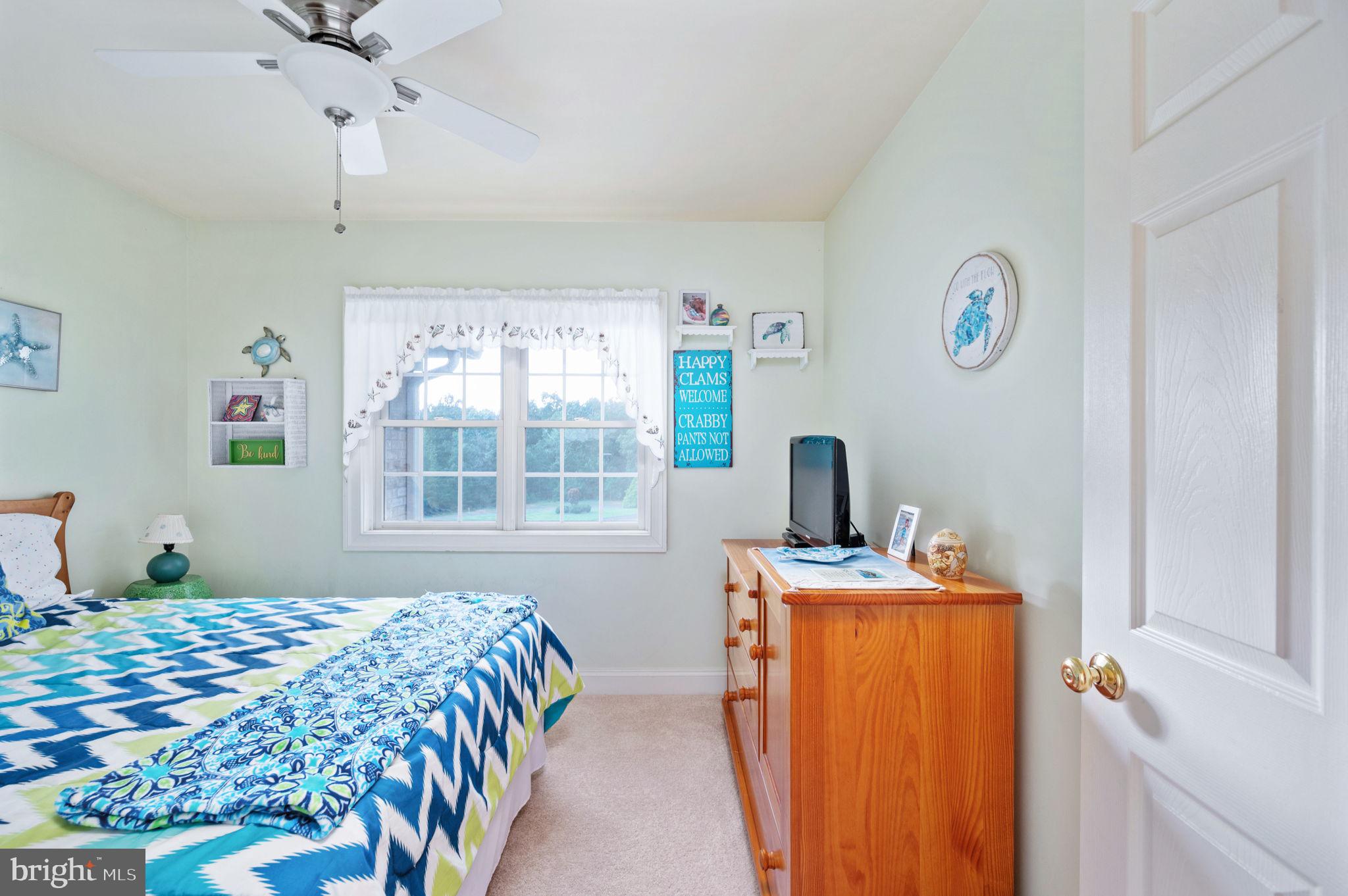 THE OAKS - Residential