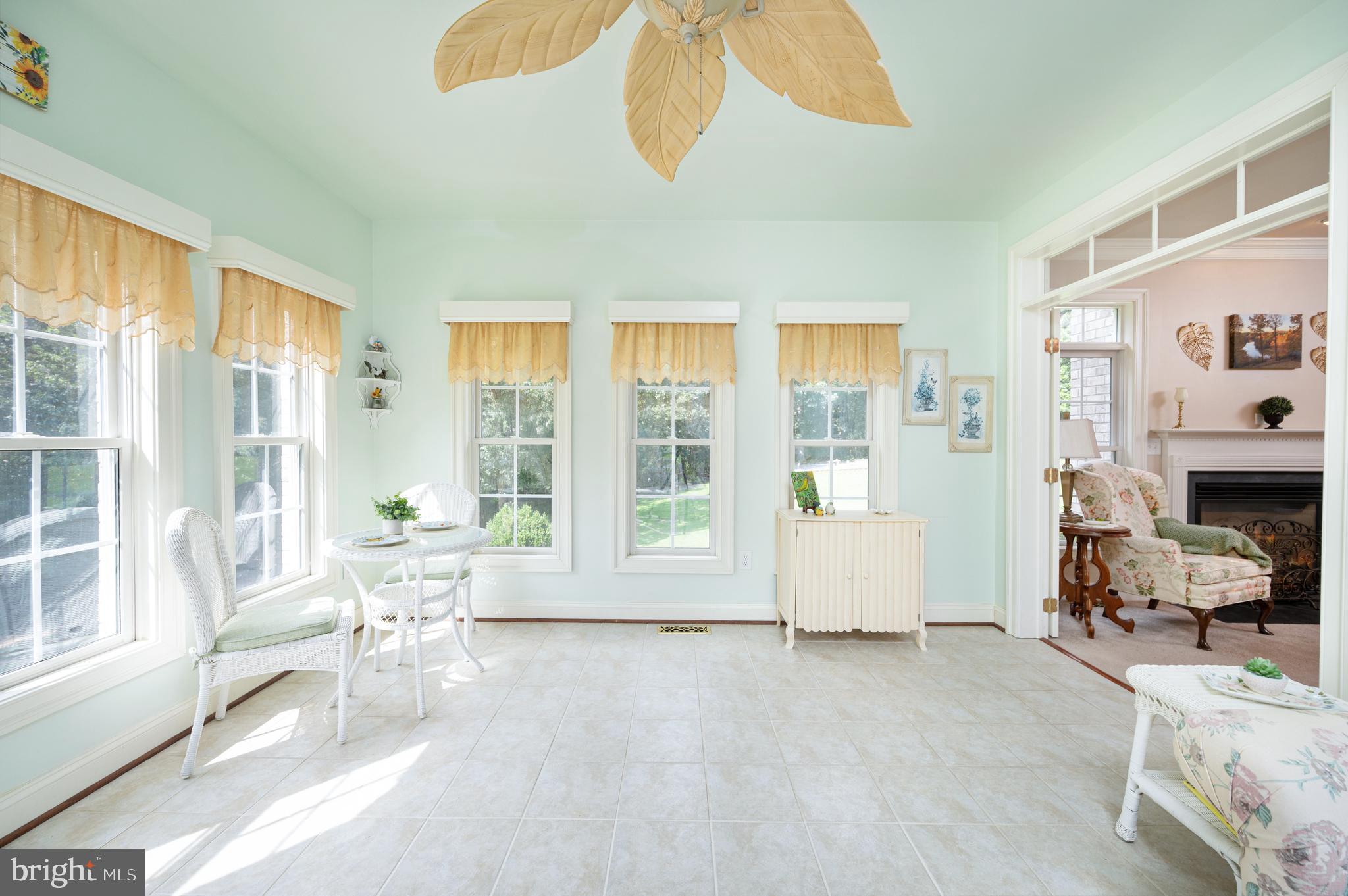 THE OAKS - Residential