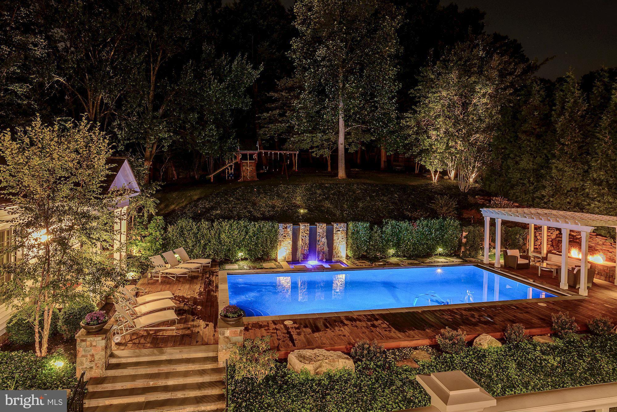 BRADLEY HILLS - Residential