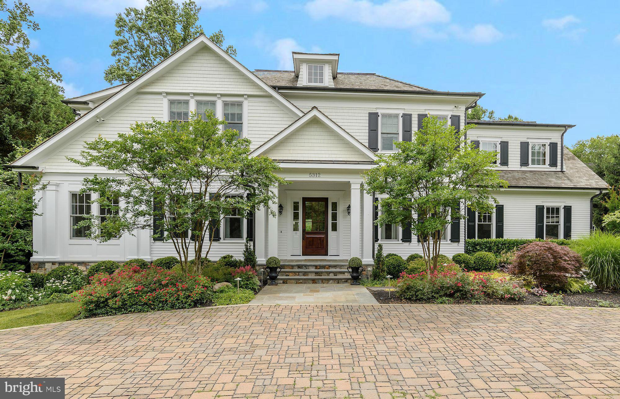 BRADLEY HILLS - Residential