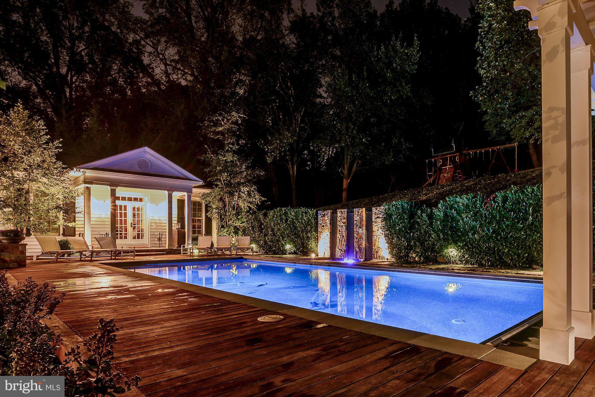 BRADLEY HILLS - Residential