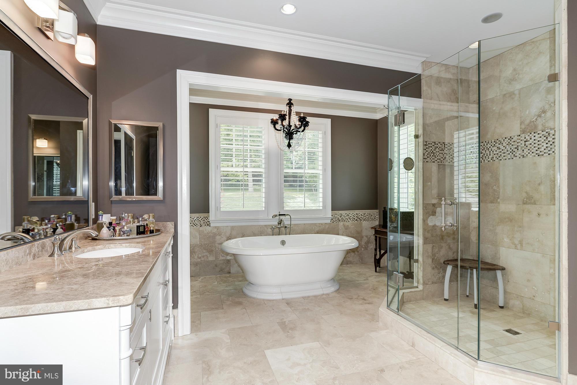 BRADLEY HILLS - Residential