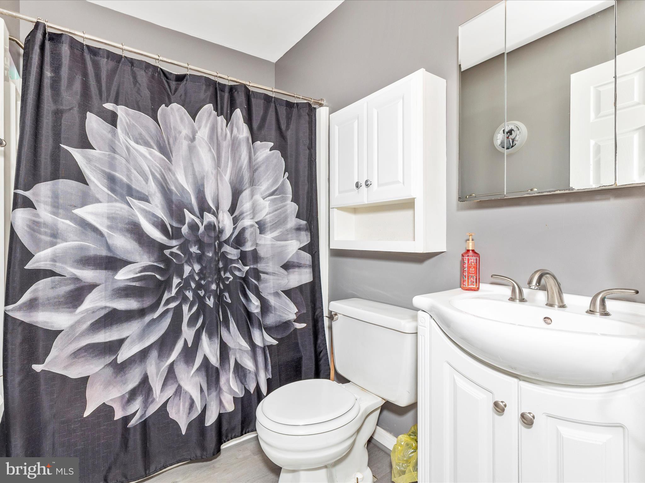 BOB EL FARMS - Residential