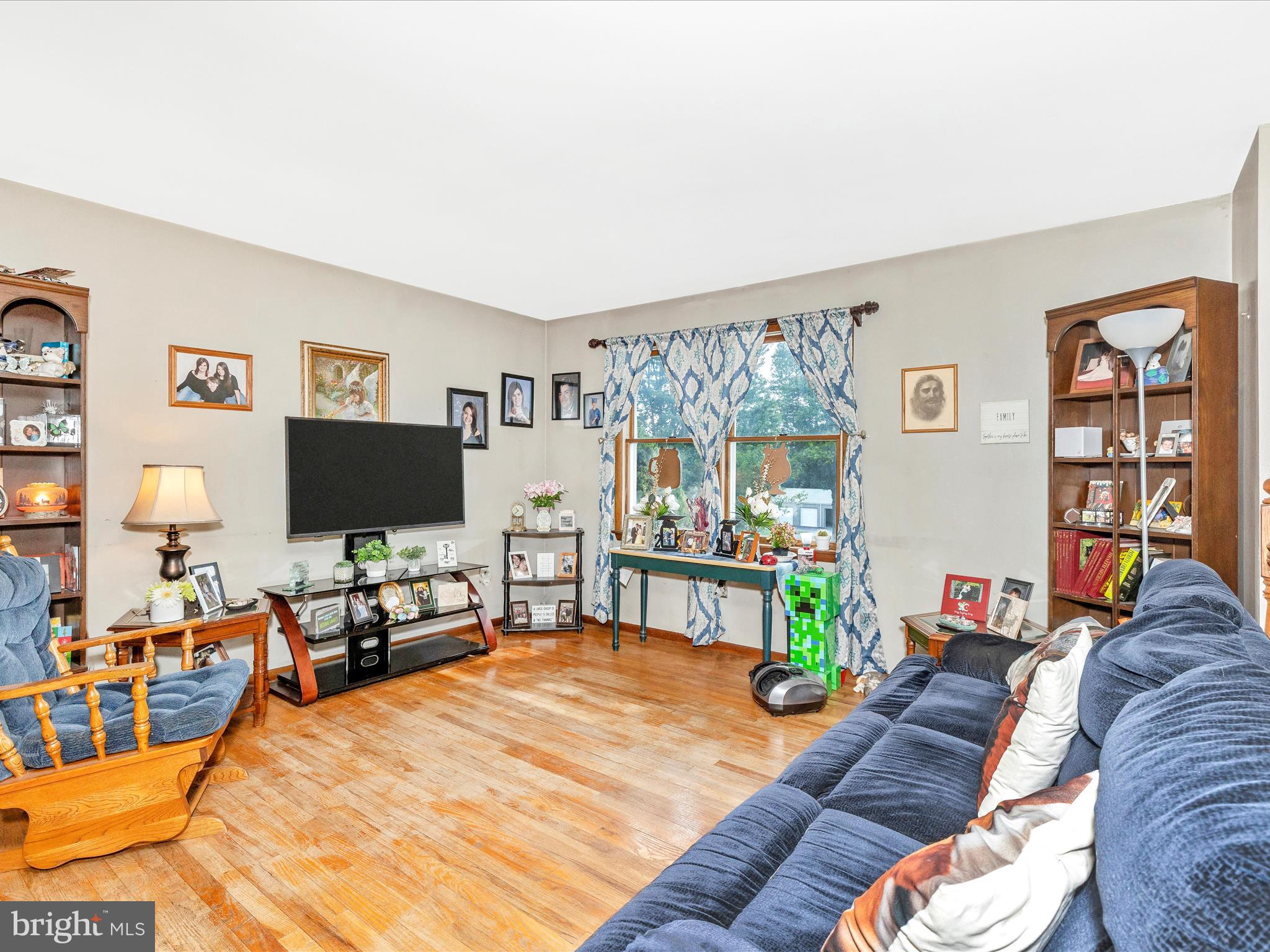 BOB EL FARMS - Residential