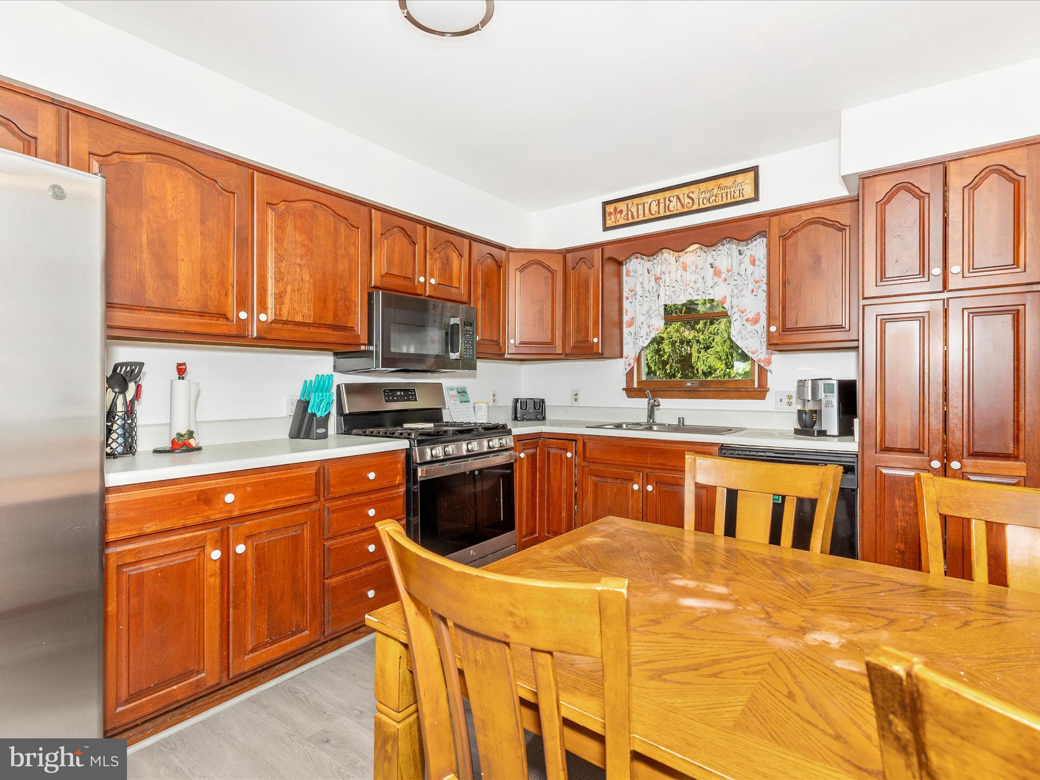 BOB EL FARMS - Residential