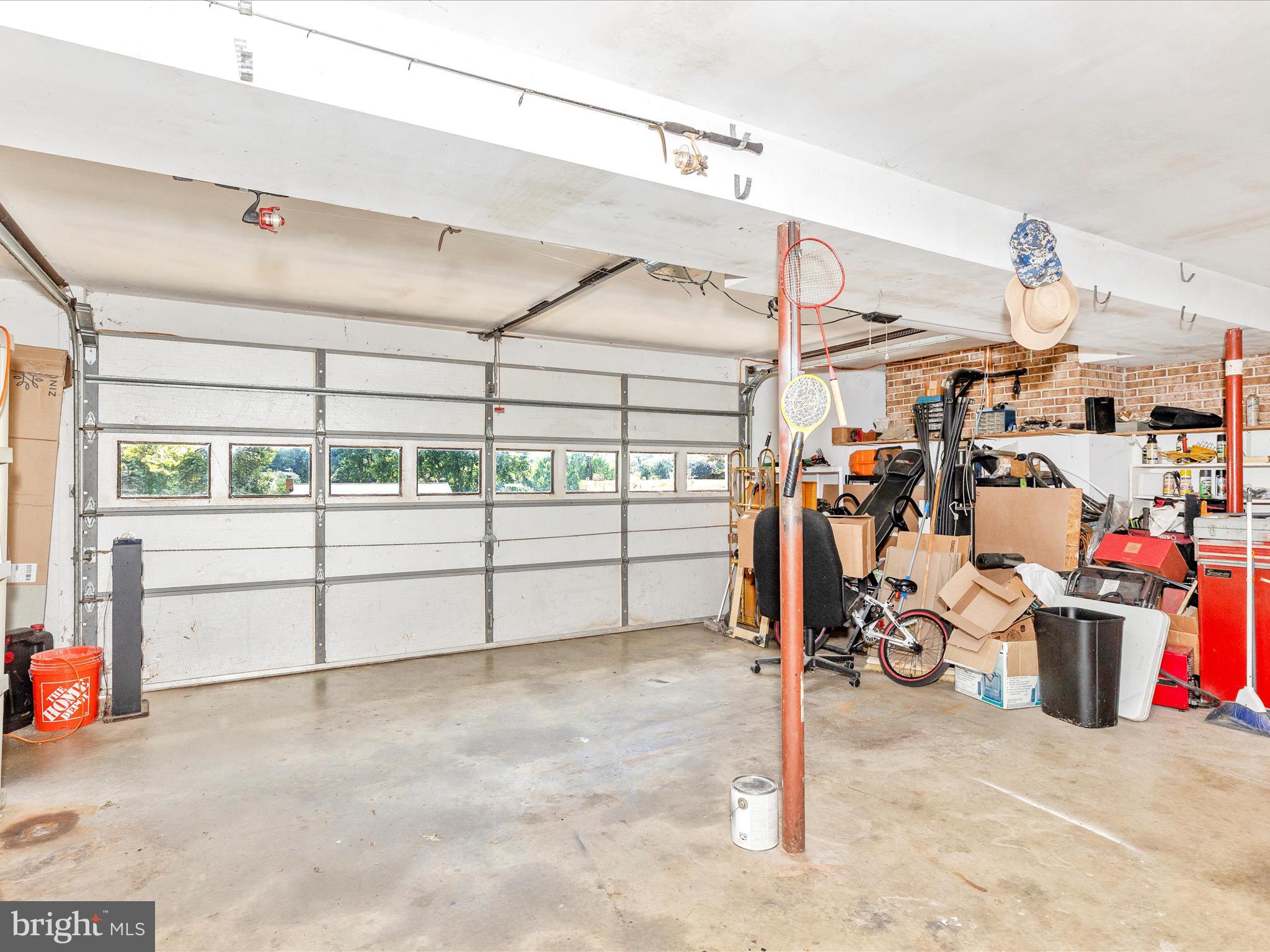 BOB EL FARMS - Residential