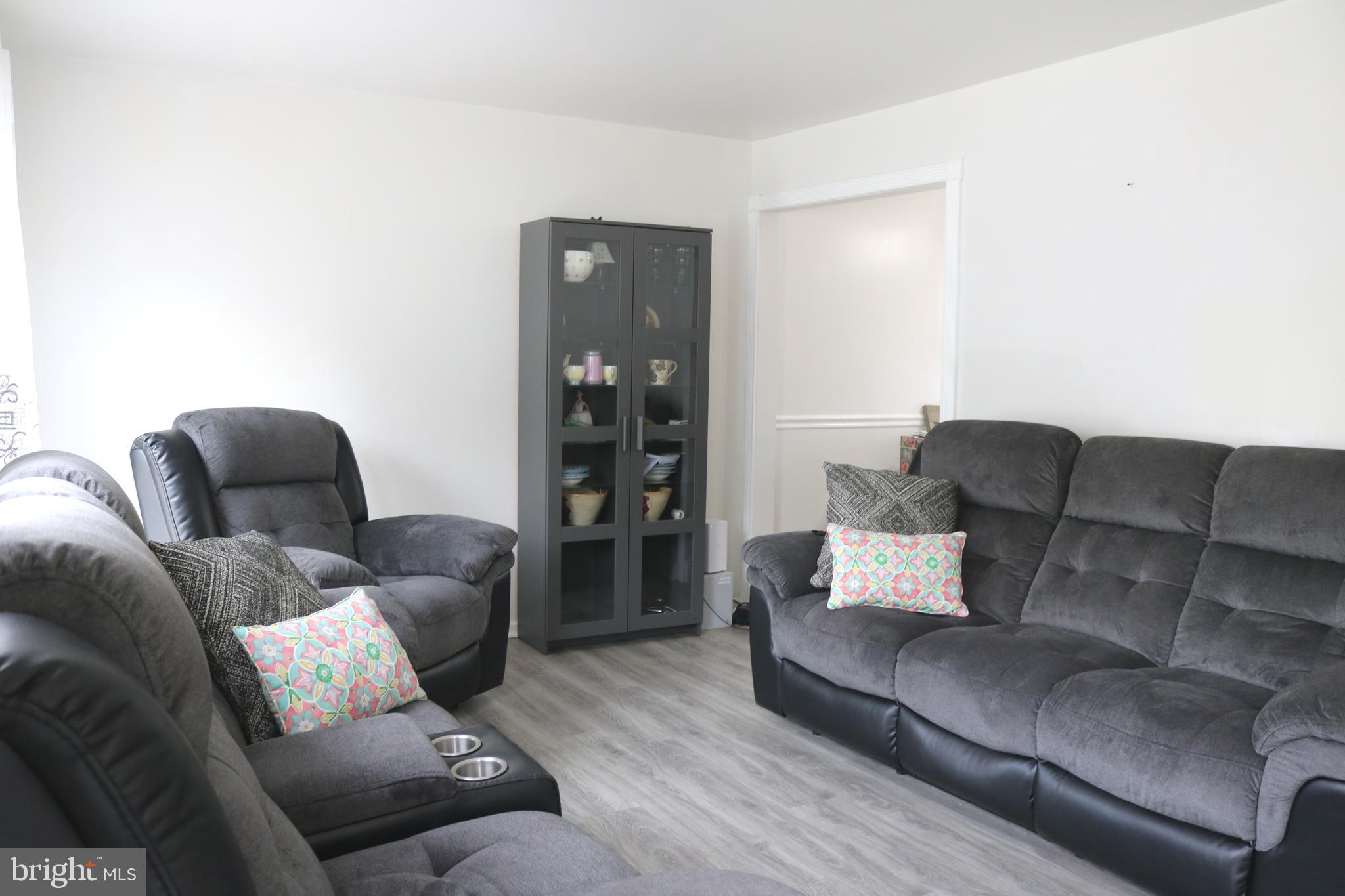 DALE CITY - Residential