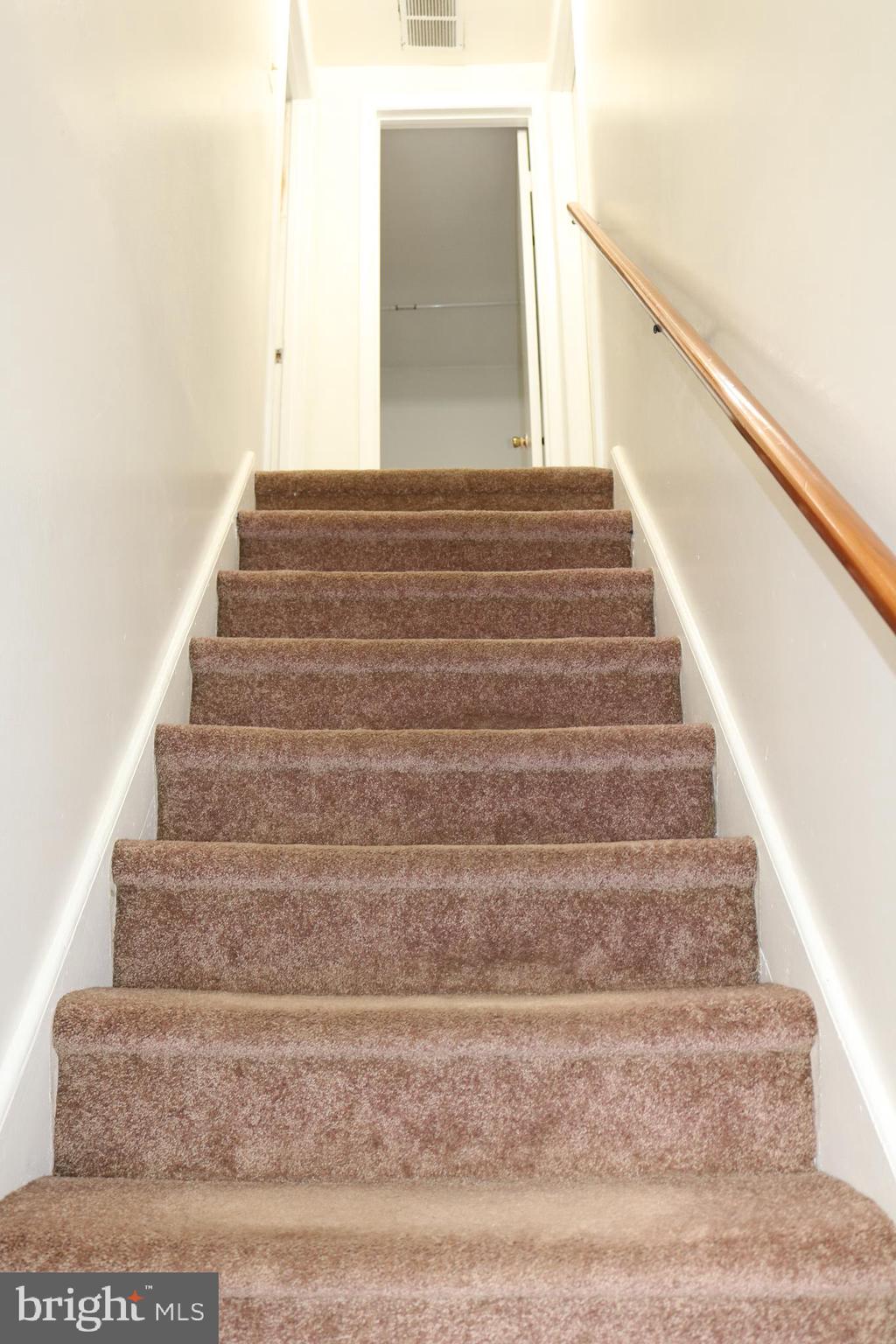 DALE CITY - Residential