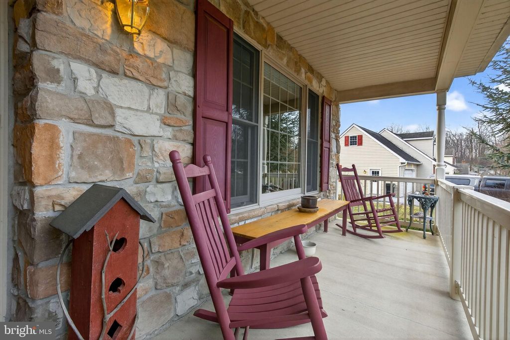 Photo of 817 Aarons Lane, MANHEIM, PA 17545 (MLS # PALA2081300)