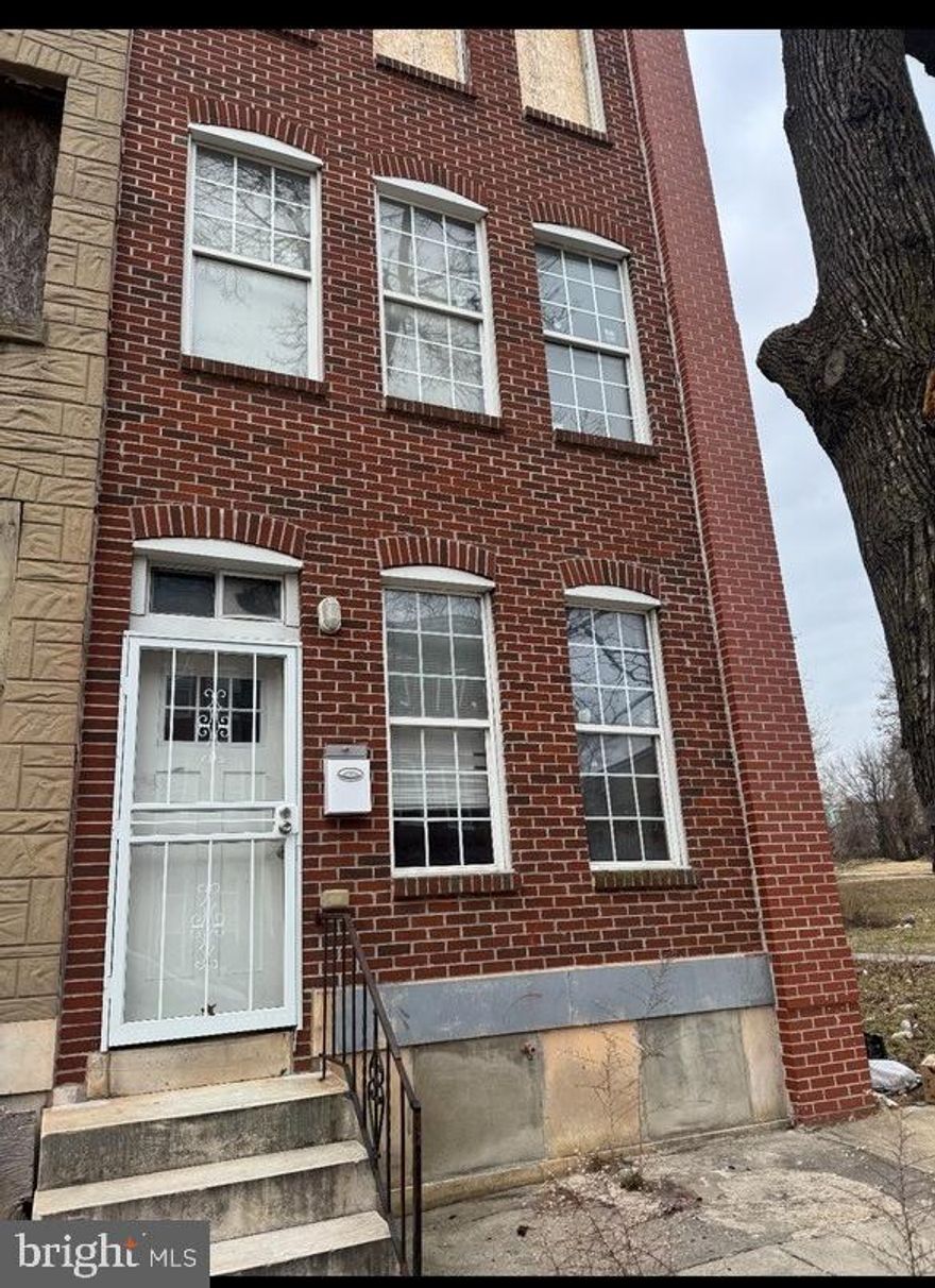 Investors welcome.  This diamond in the rough is not going to last. Don't miss out.