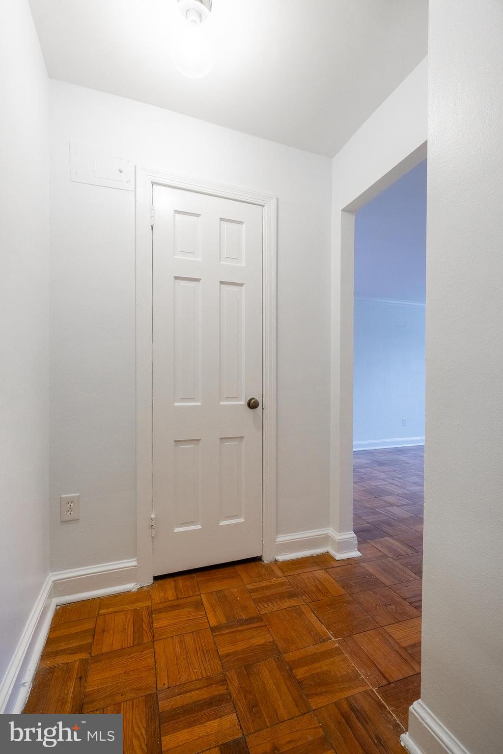 POTOWMACK CROSSING - Residential Lease