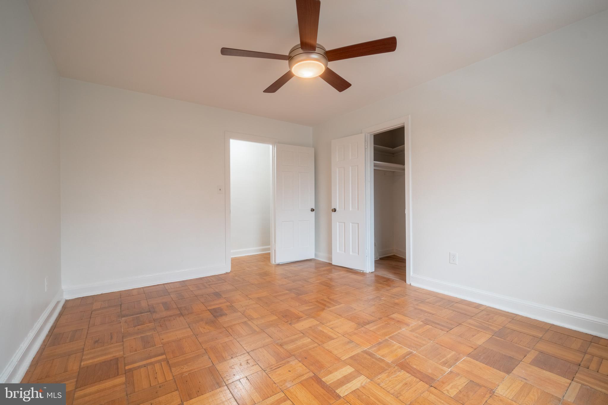 POTOWMACK CROSSING - Residential Lease