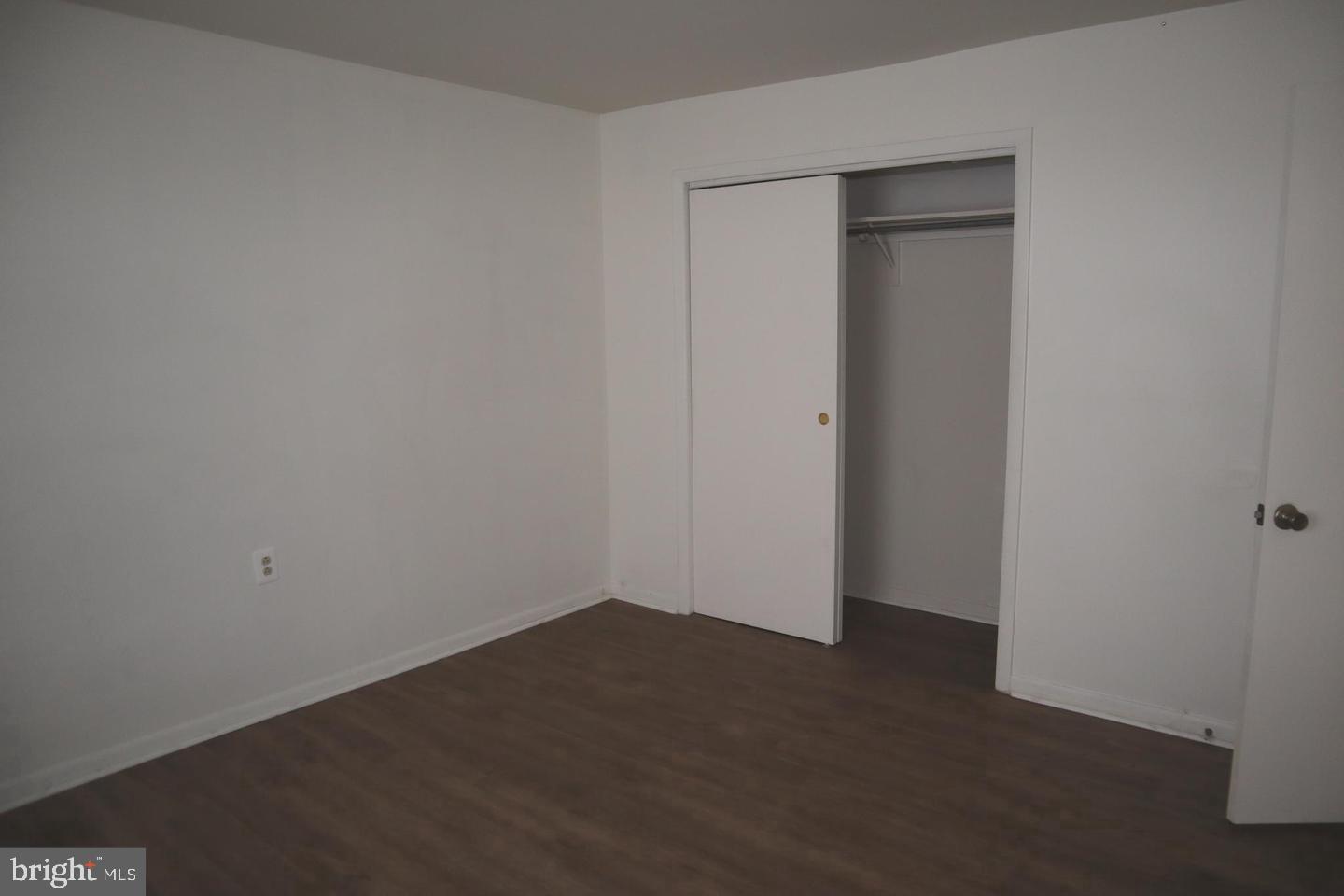 COURT OF HENDERSON - Residential Lease