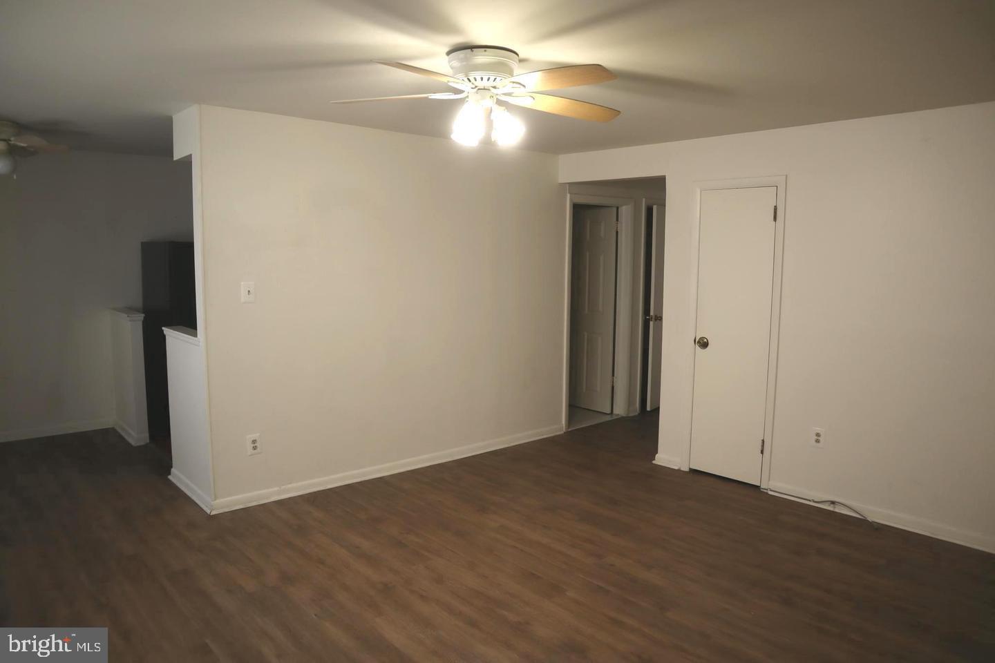 COURT OF HENDERSON - Residential Lease