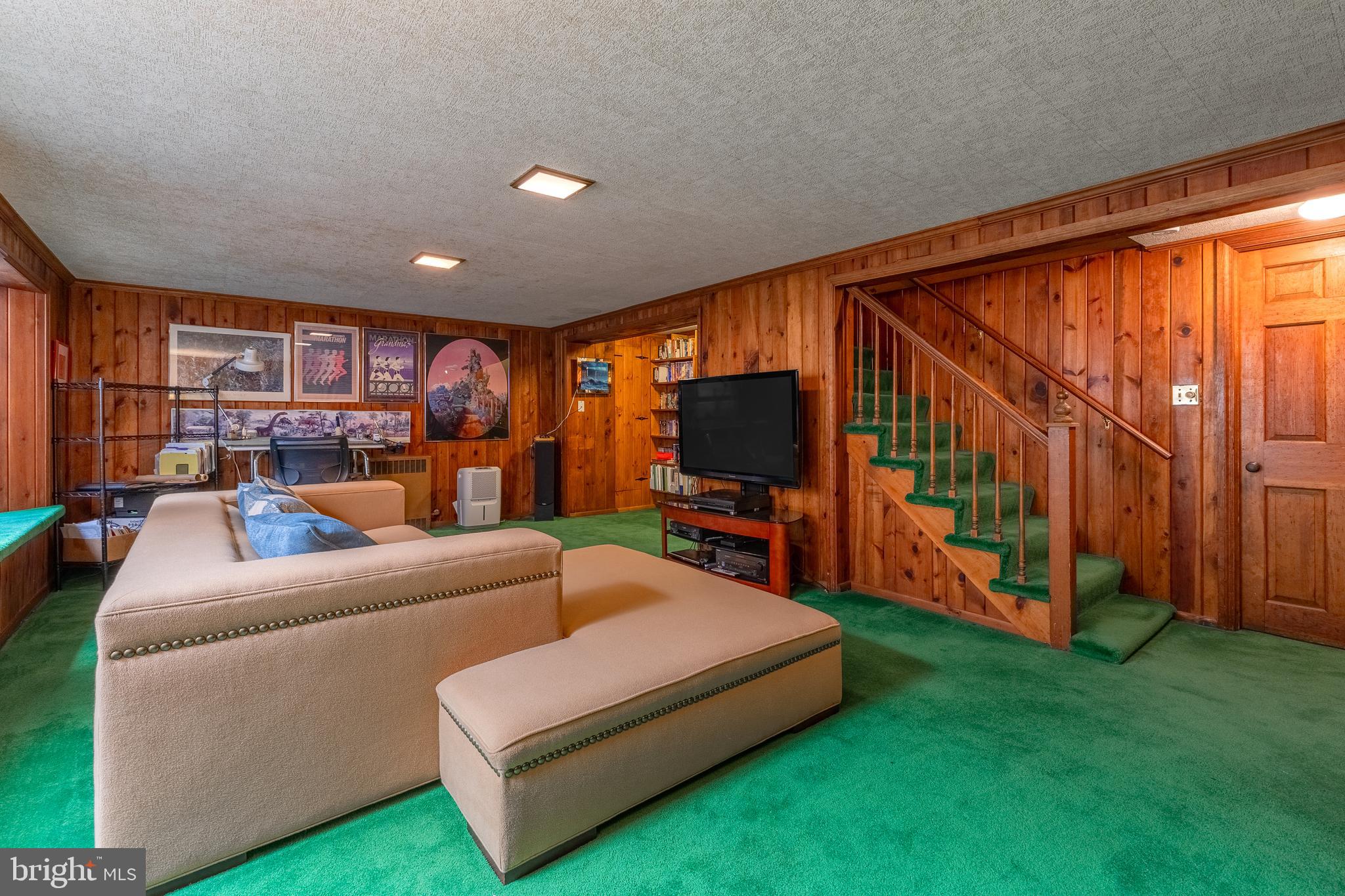 COLLEGE HEIGHTS - Residential