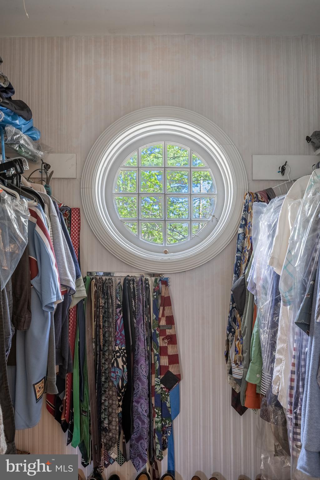 COLLEGE HEIGHTS - Residential