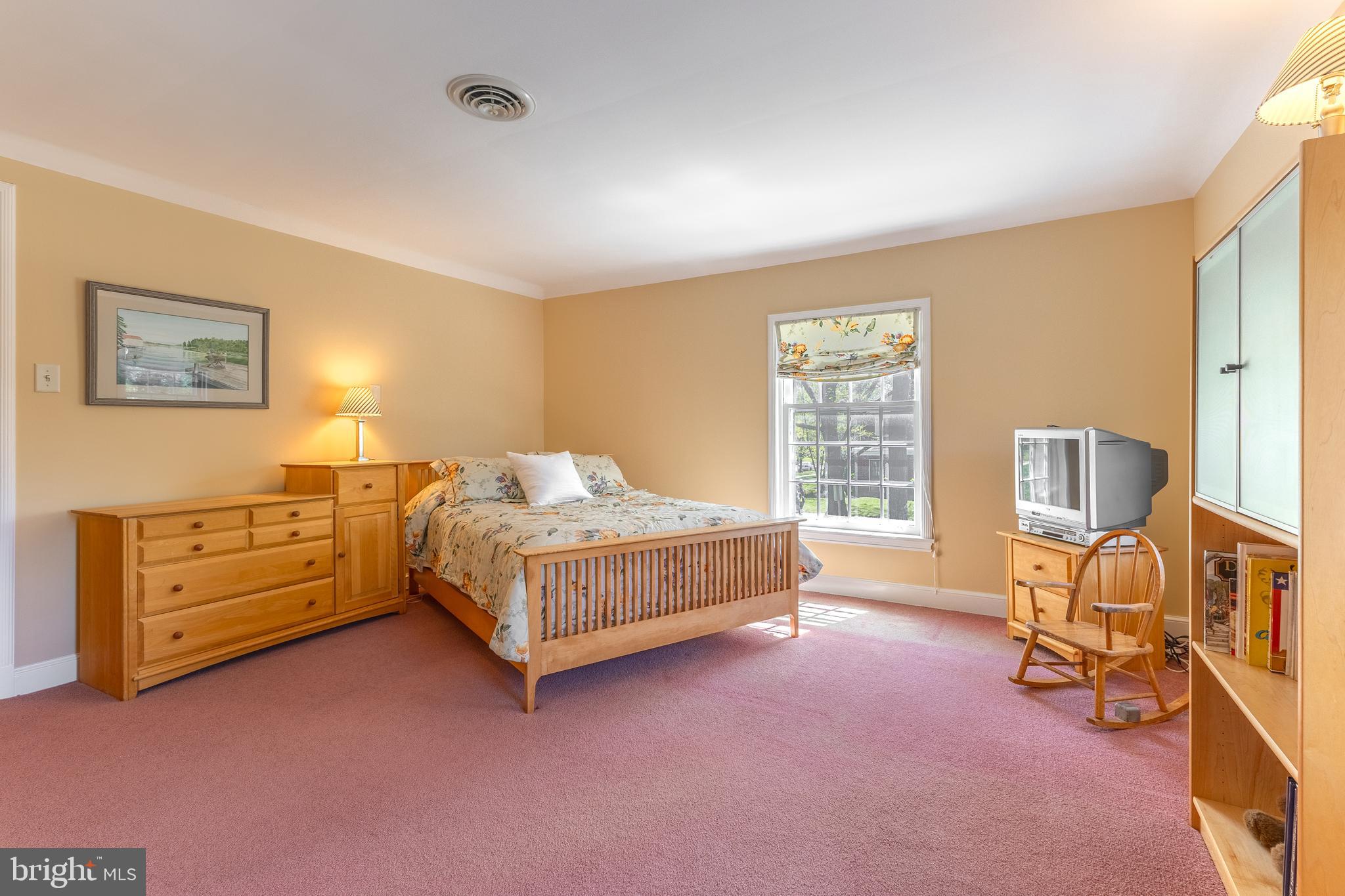 COLLEGE HEIGHTS - Residential