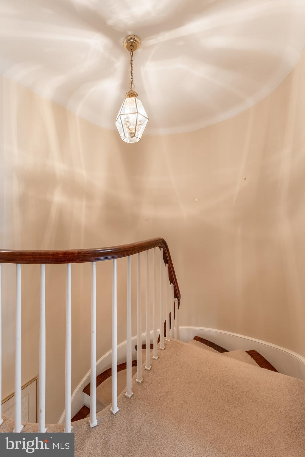 COLLEGE HEIGHTS - Residential