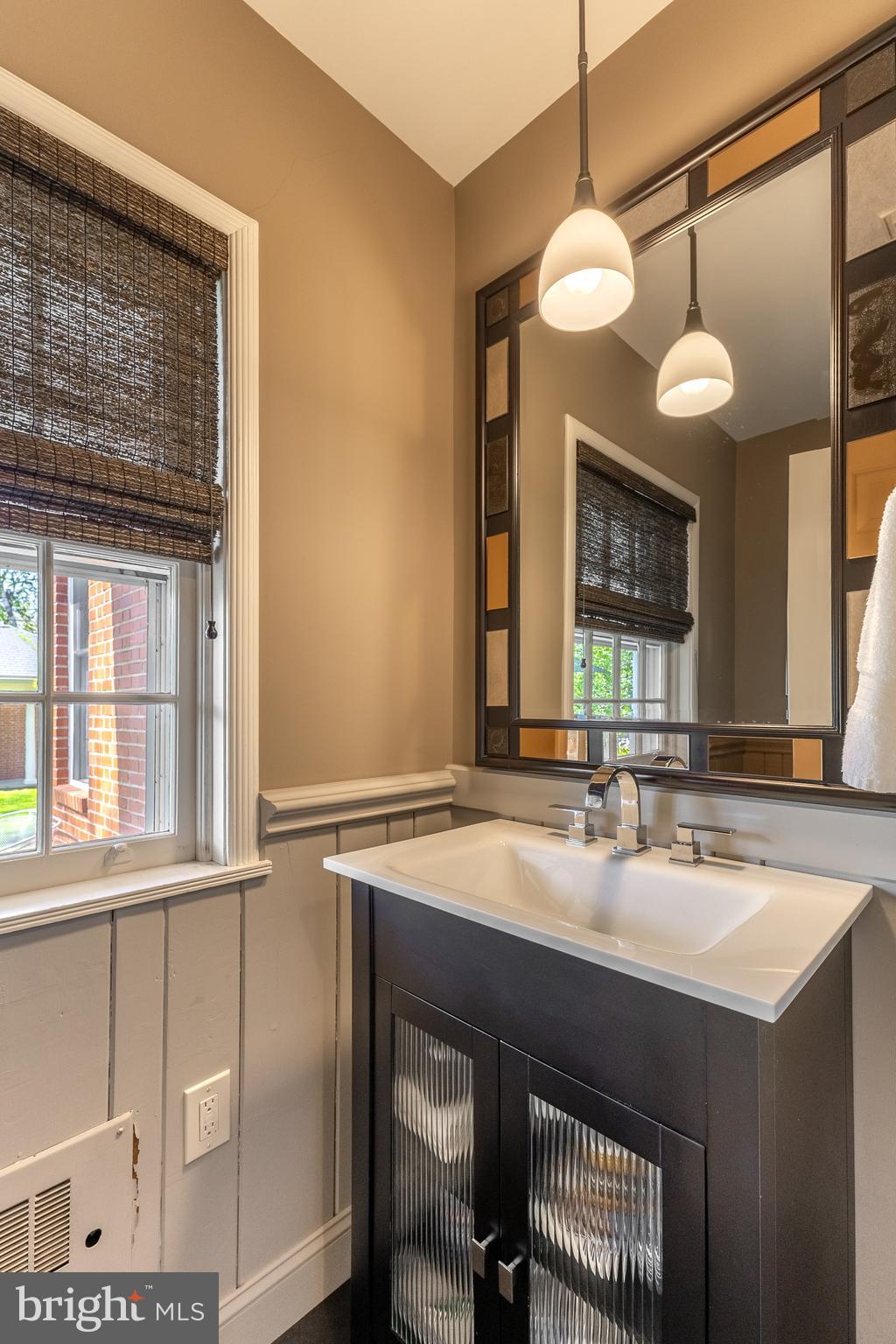 COLLEGE HEIGHTS - Residential