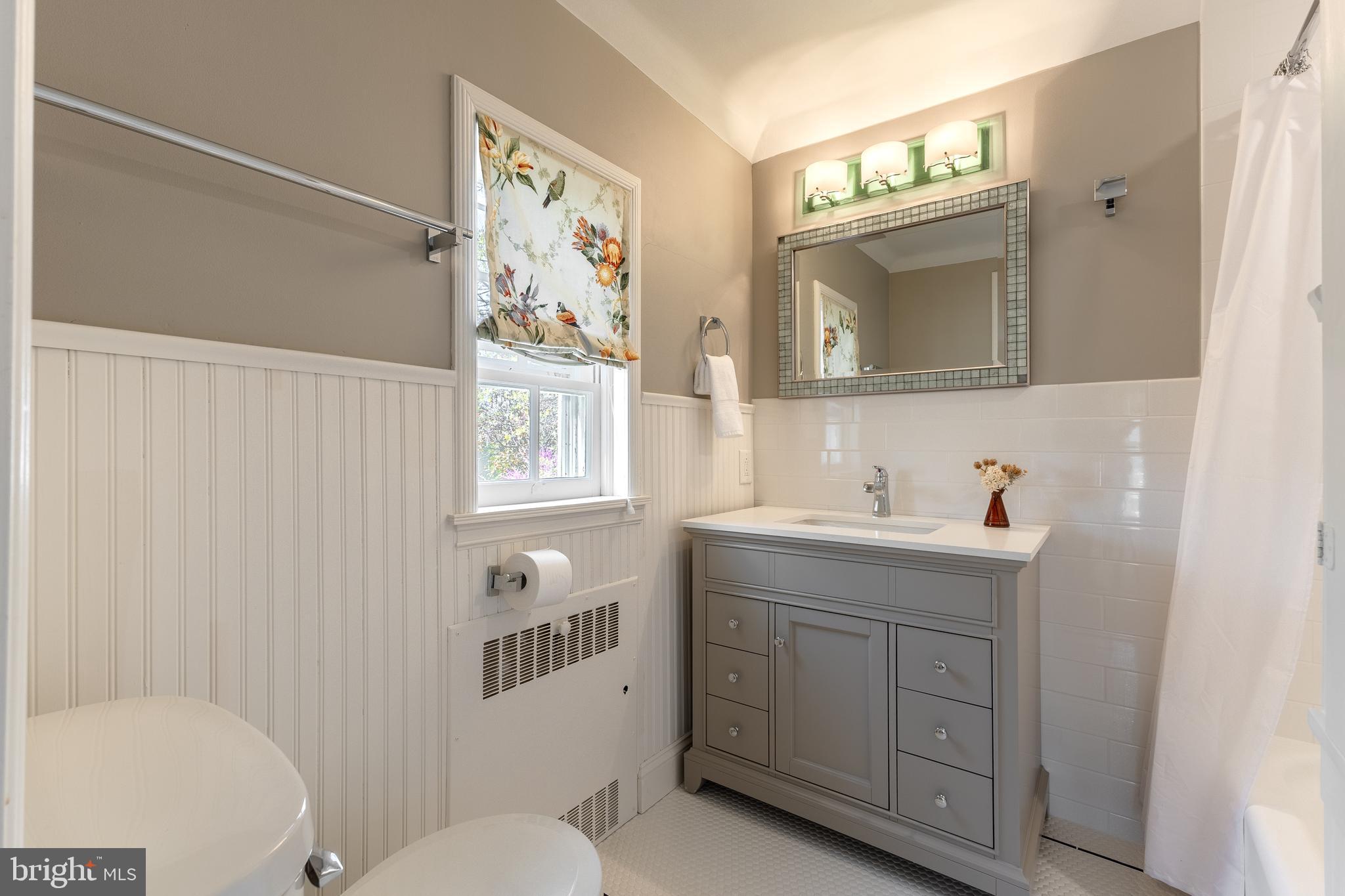 COLLEGE HEIGHTS - Residential