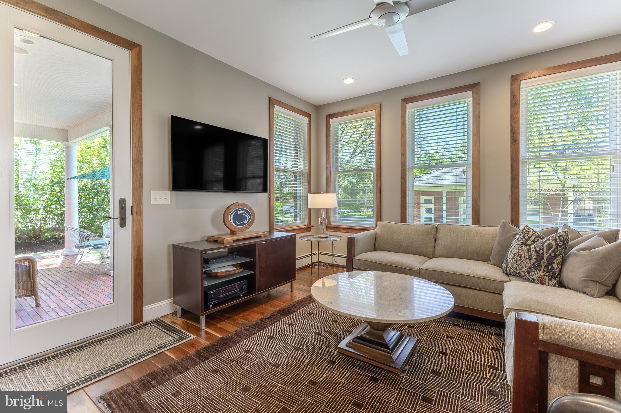 COLLEGE HEIGHTS - Residential