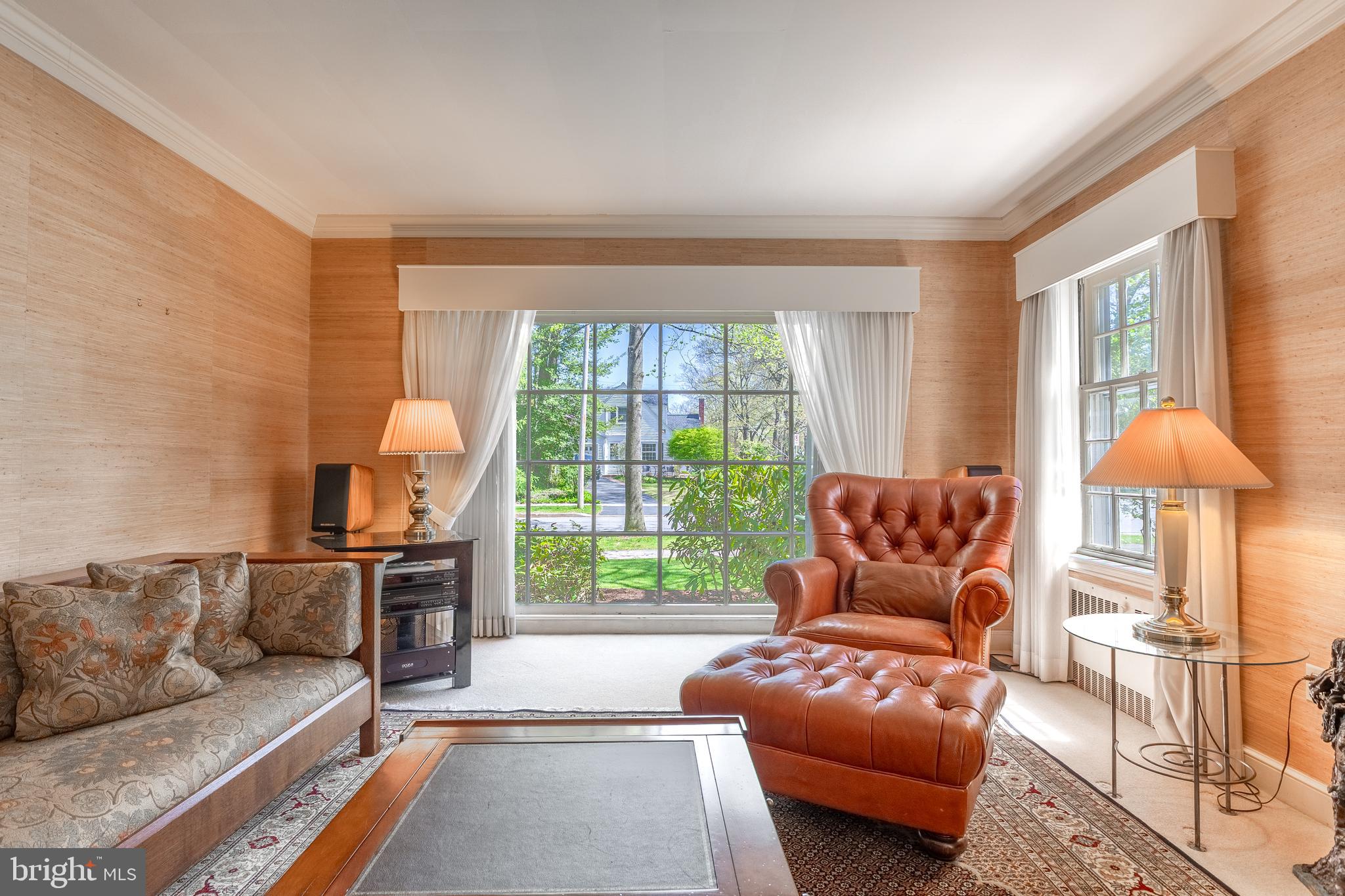 COLLEGE HEIGHTS - Residential