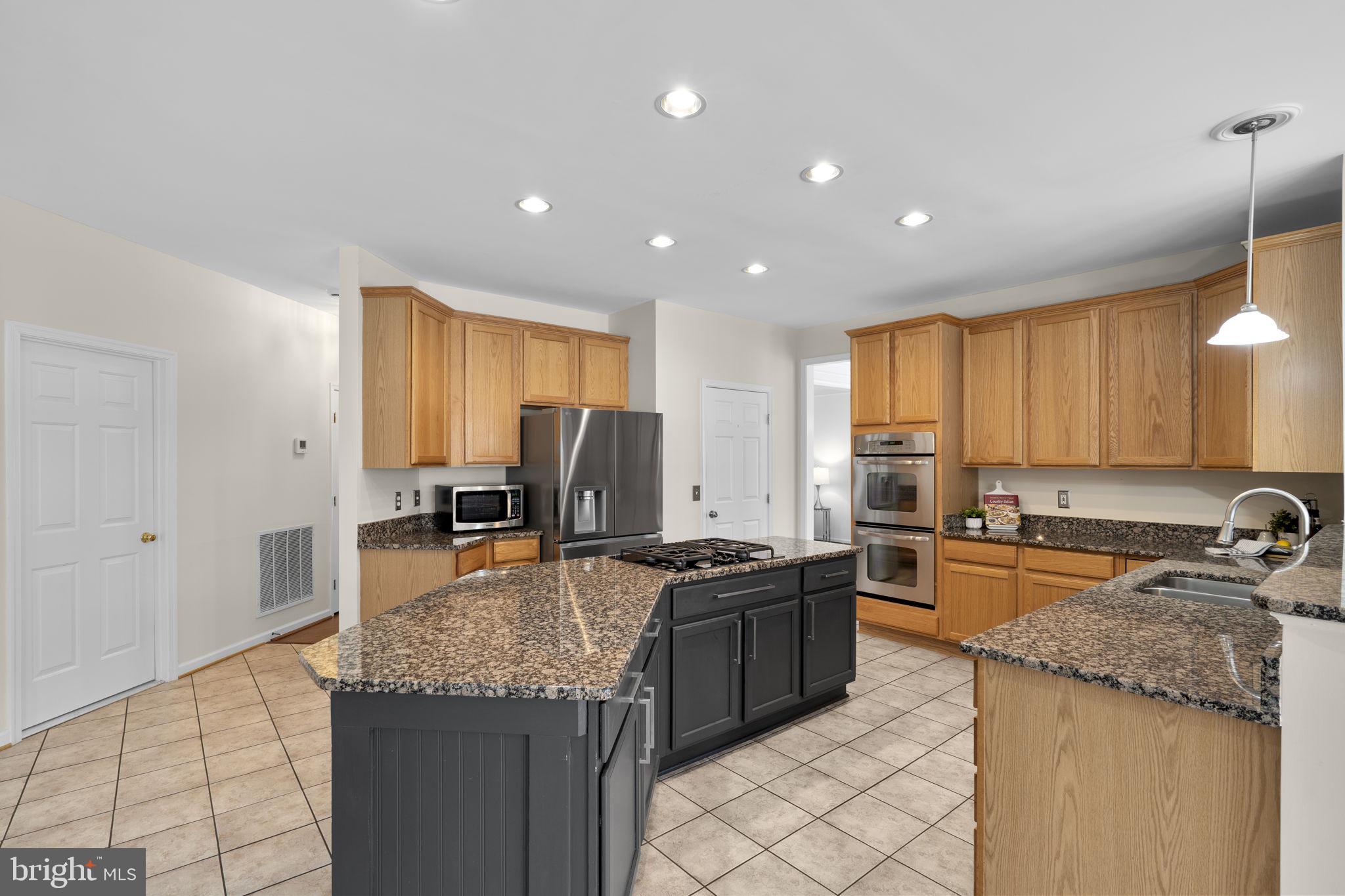 BALMORAL GREENS - Residential