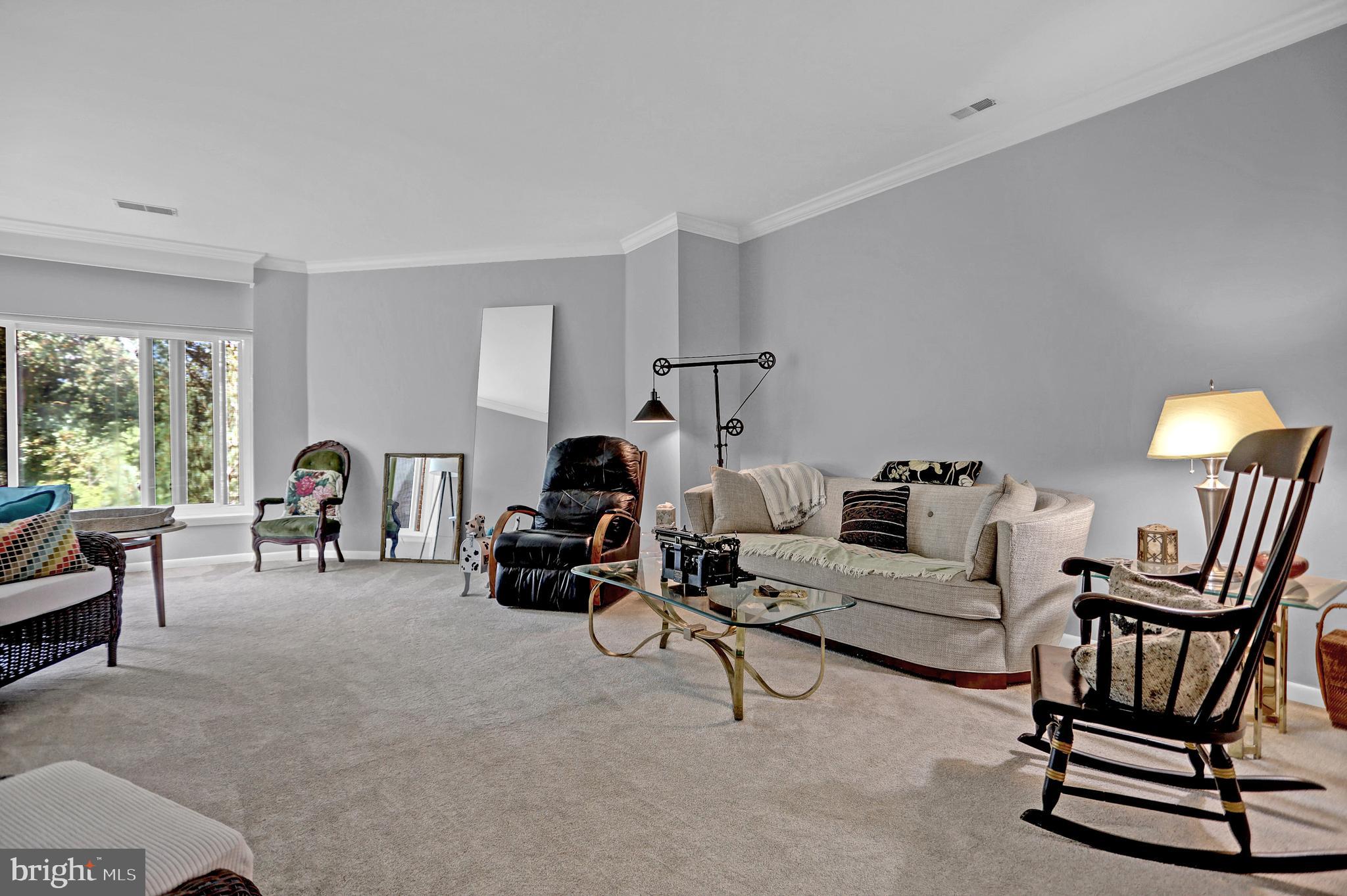 THE TOWERS - Residential