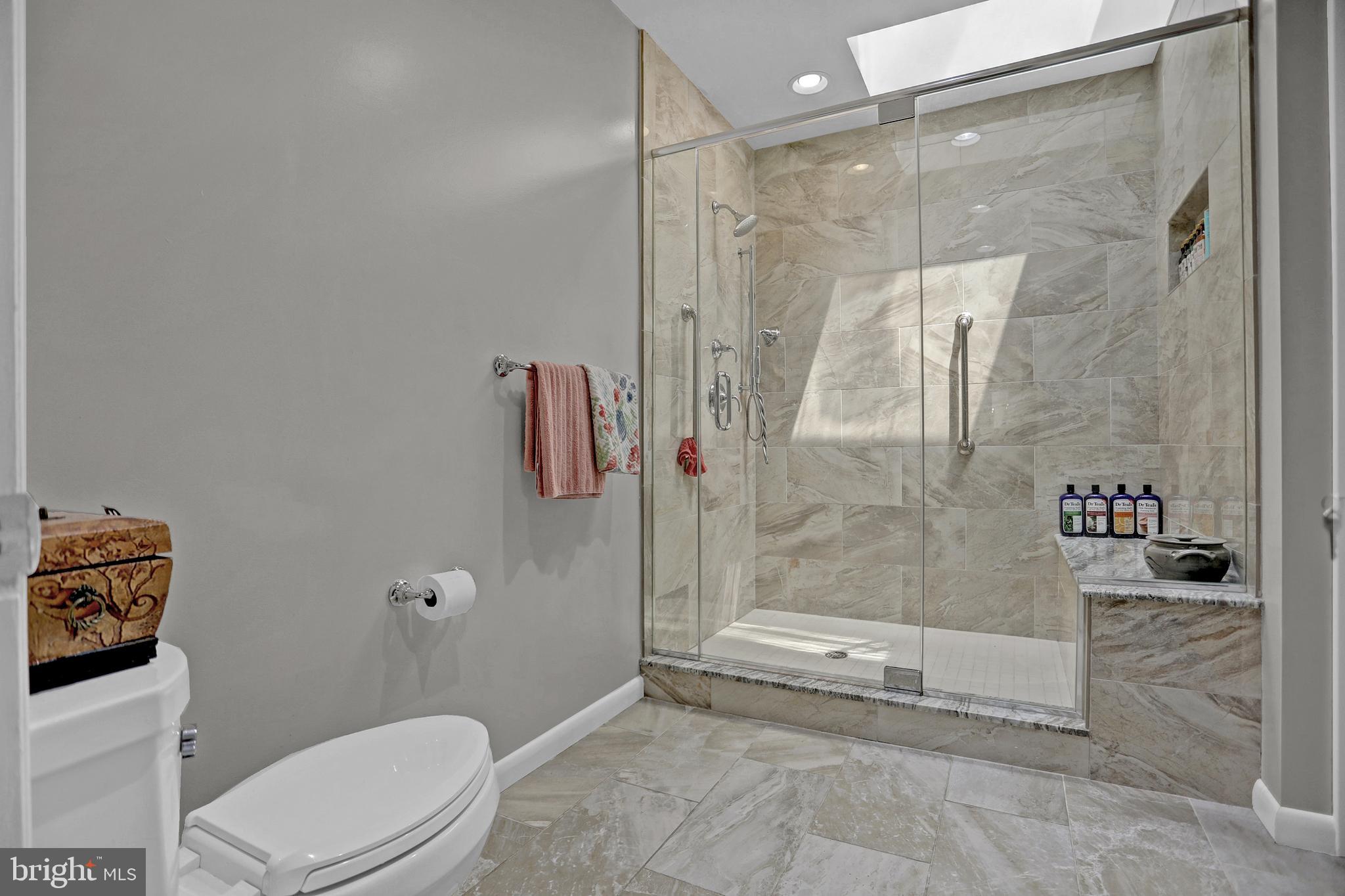 THE TOWERS - Residential