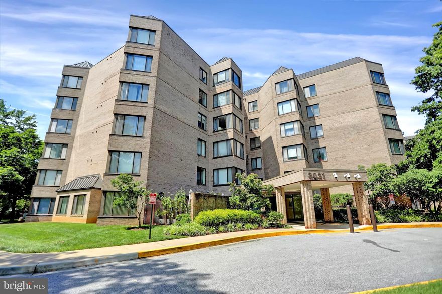 The Towers Condo.   One of the most desirable buildings in the area.  Spacious & gorgeous 2 Beds & 2 Baths Condo with 10 ft. high ceilings. The community has 17 acres of beautiful green walking paths, a clubhouse, an outdoor pool, a tennis court, and an exercise room.  The Living Room is spacious and carpeted. Separate Dining Room with Hardwood Flooring. The Kitchen has modest cabinetry and essential appliances. The Refrigerator, Oven/Range, Microwave, and Dishwasher are 2 years old. The Refrigerator and Oven/Range has Shabbos mode.   The Washer and Dryer are only 2 years old.  The Primary Bedroom is fully carpeted and spacious! Comes with a Walk-in Closet. The Primary Bathroom boasts a gorgeous dual vanity sink and skylight. The 2nd Bedroom is spacious with Vinyl Flooring. The 2nd Bathroom also has a vanity mirror and bathtub. The Washer and Dryer are high-end.