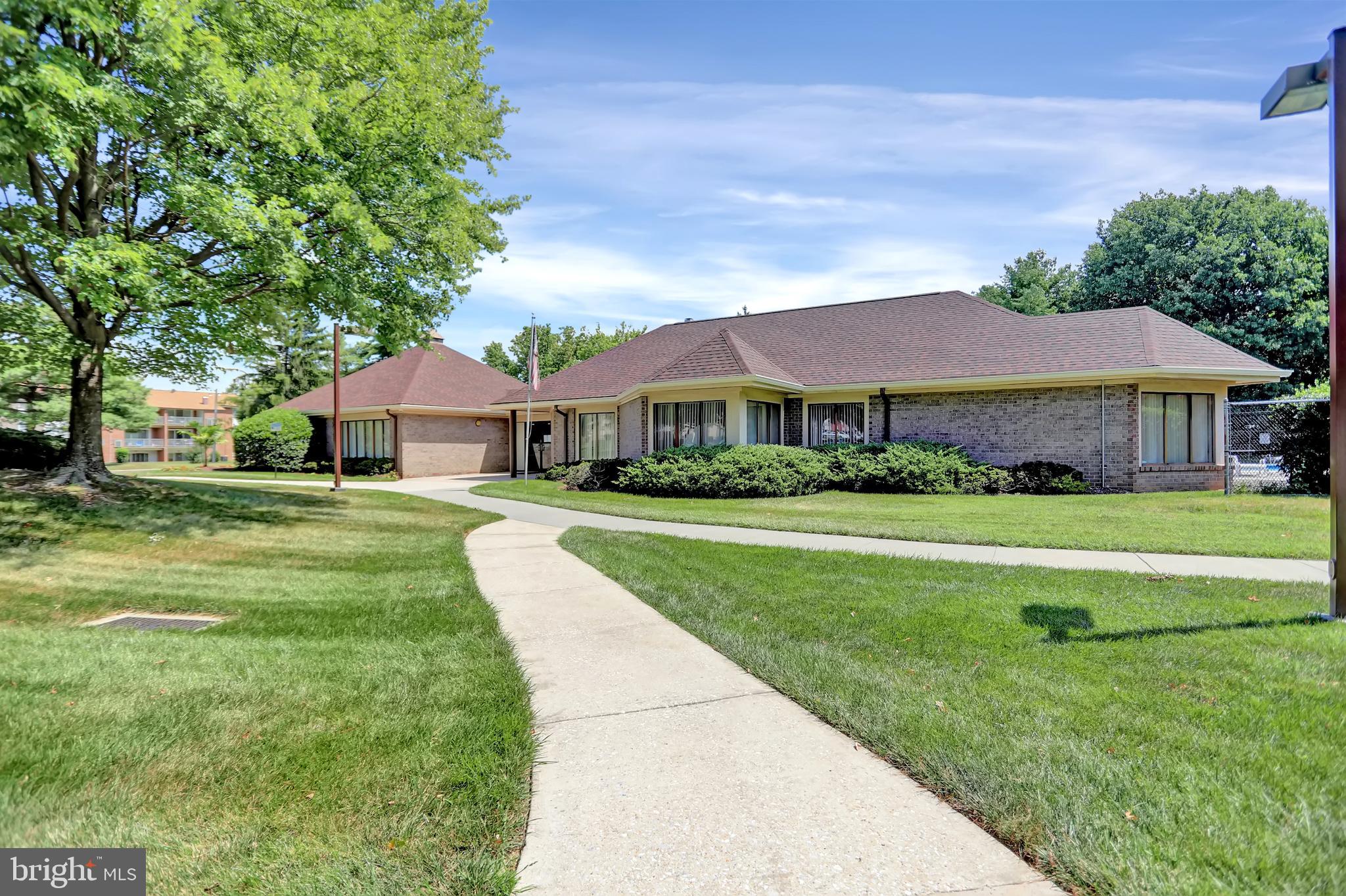 THE TOWERS - Residential