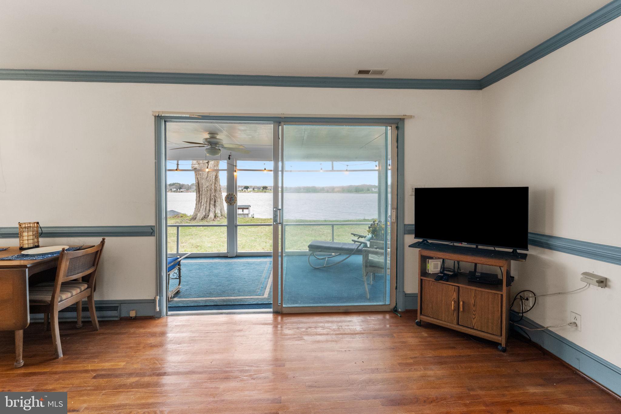 BUSHFIELD - Residential