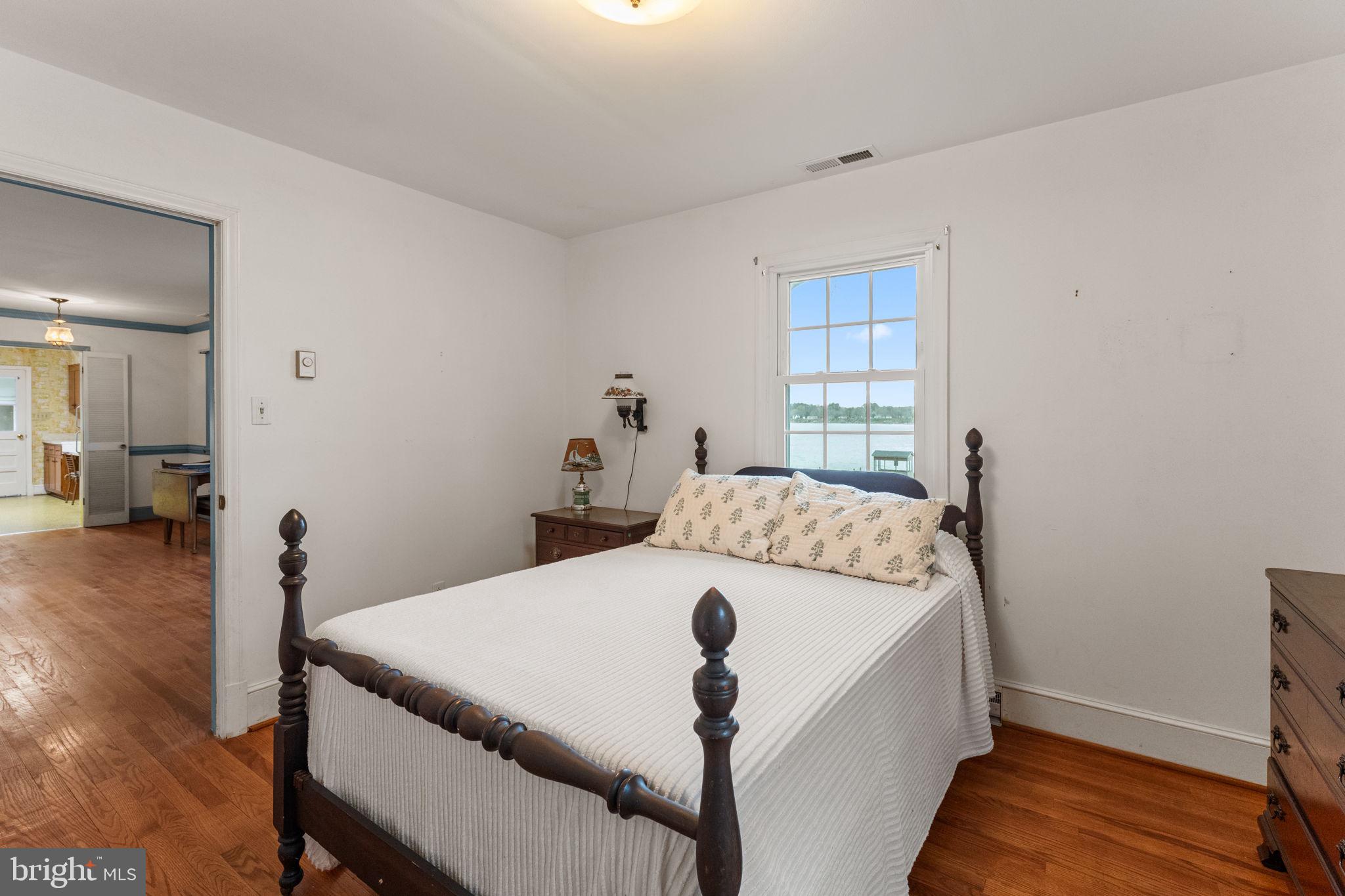 BUSHFIELD - Residential