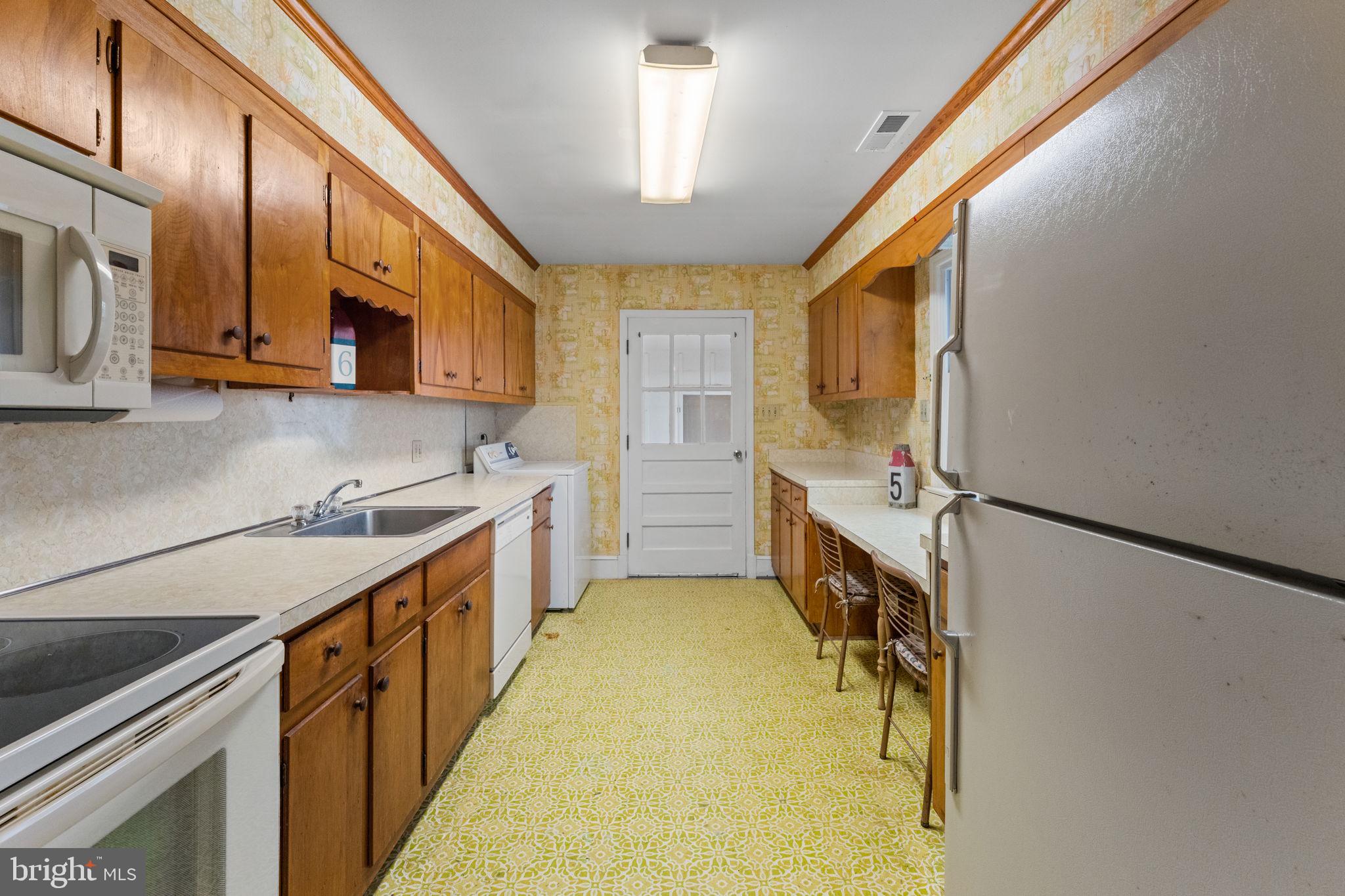 BUSHFIELD - Residential