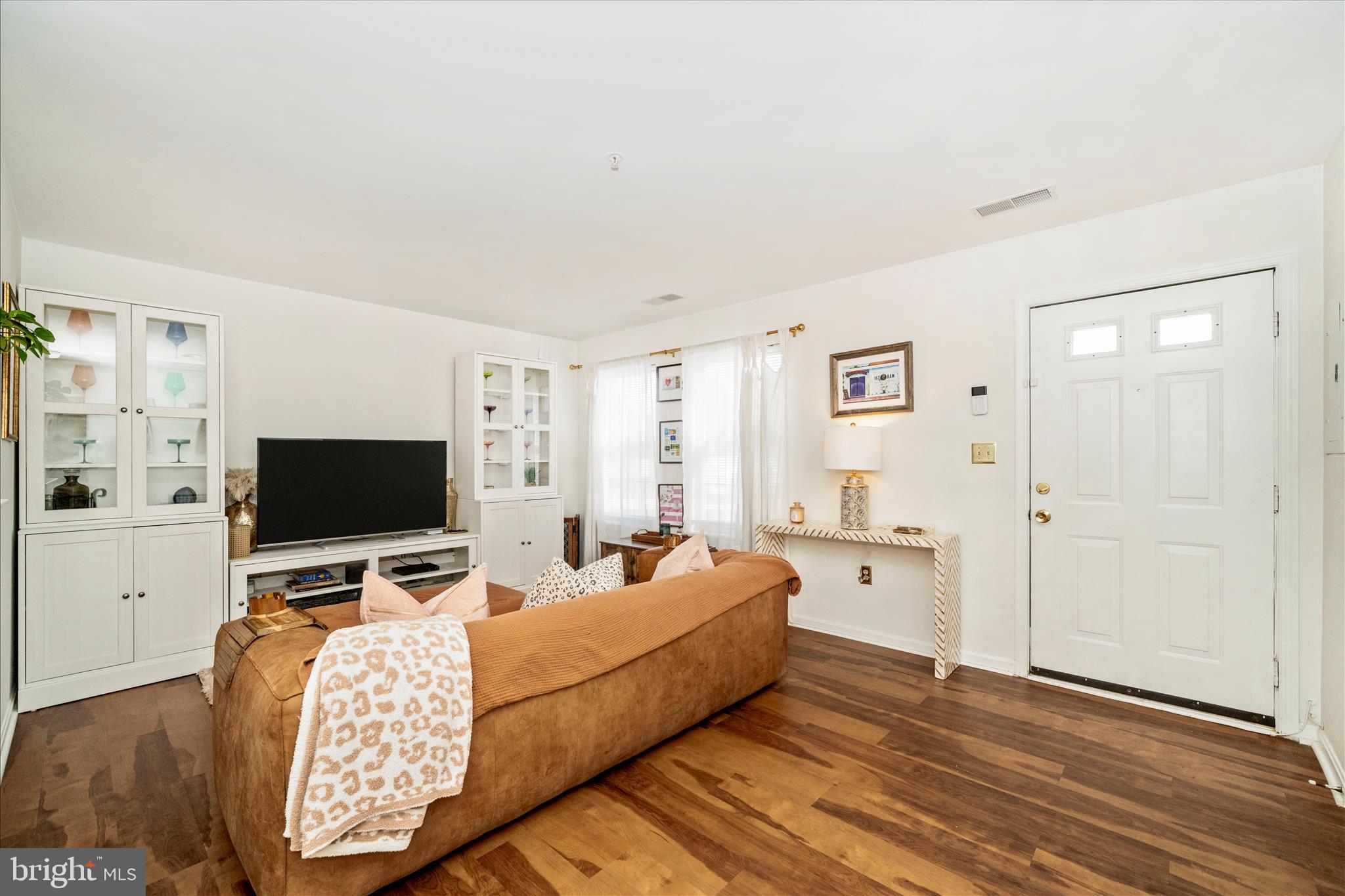 ELKRIDGE TOWN CENTER - Residential