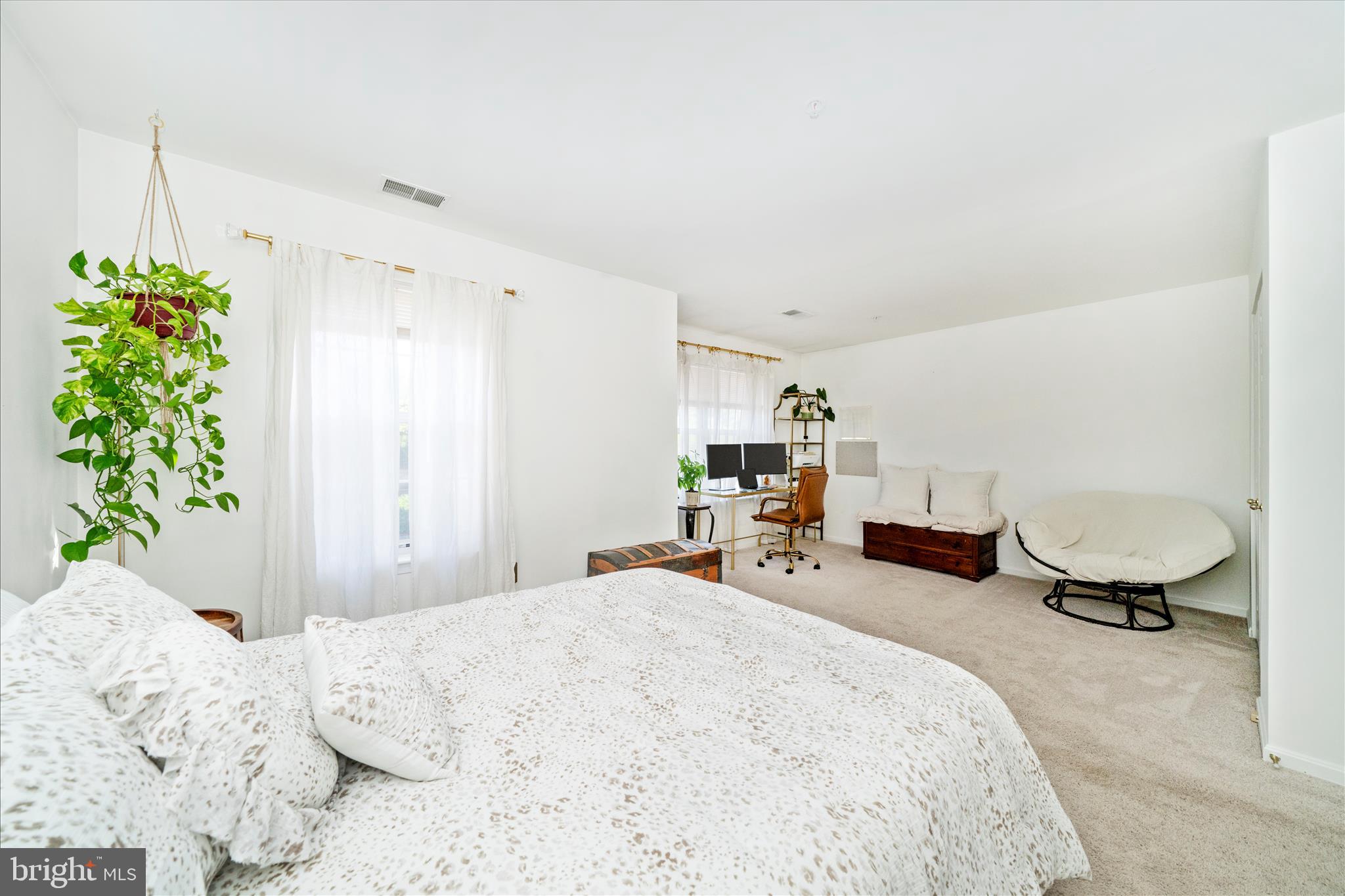 ELKRIDGE TOWN CENTER - Residential