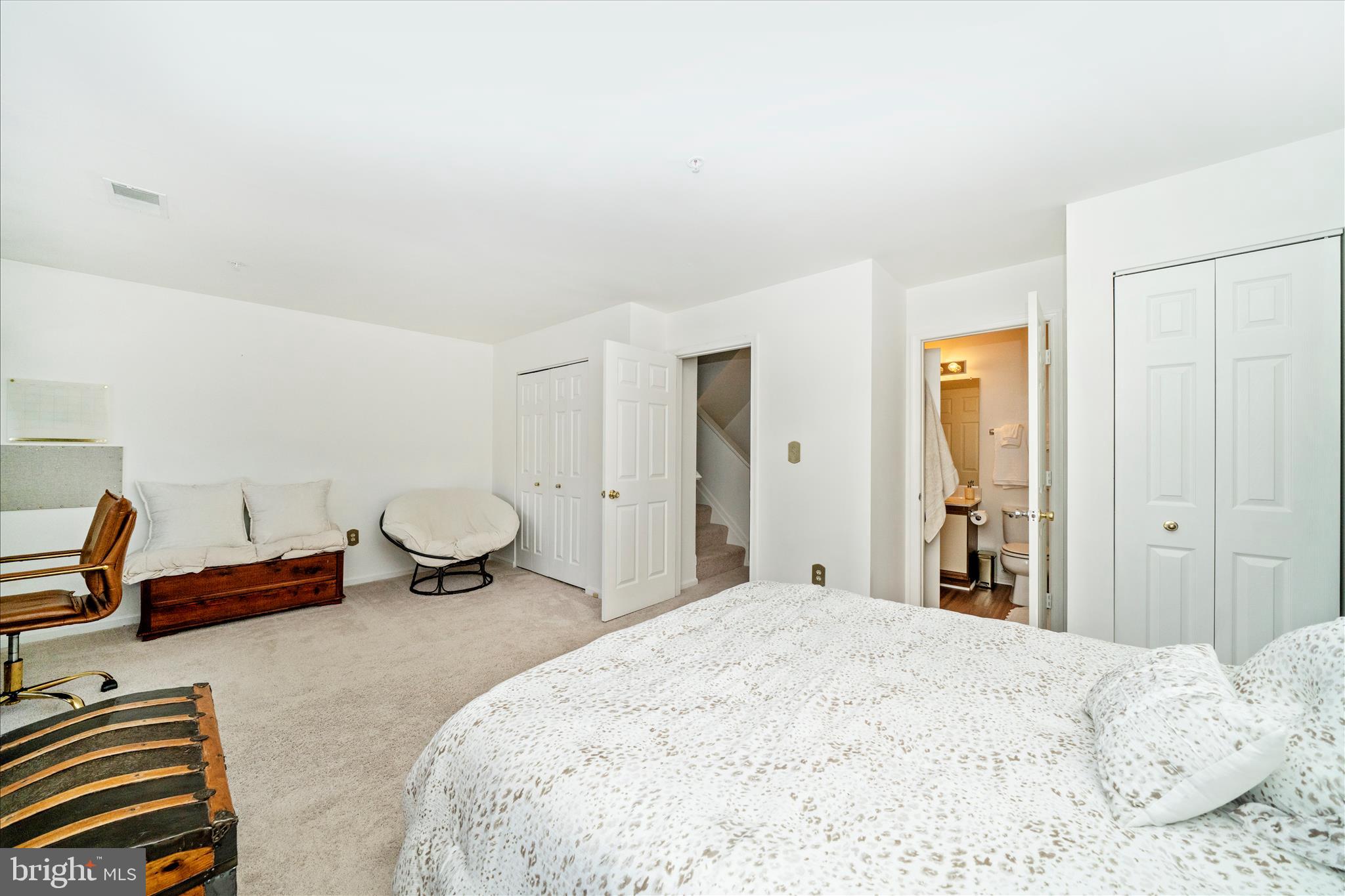 ELKRIDGE TOWN CENTER - Residential