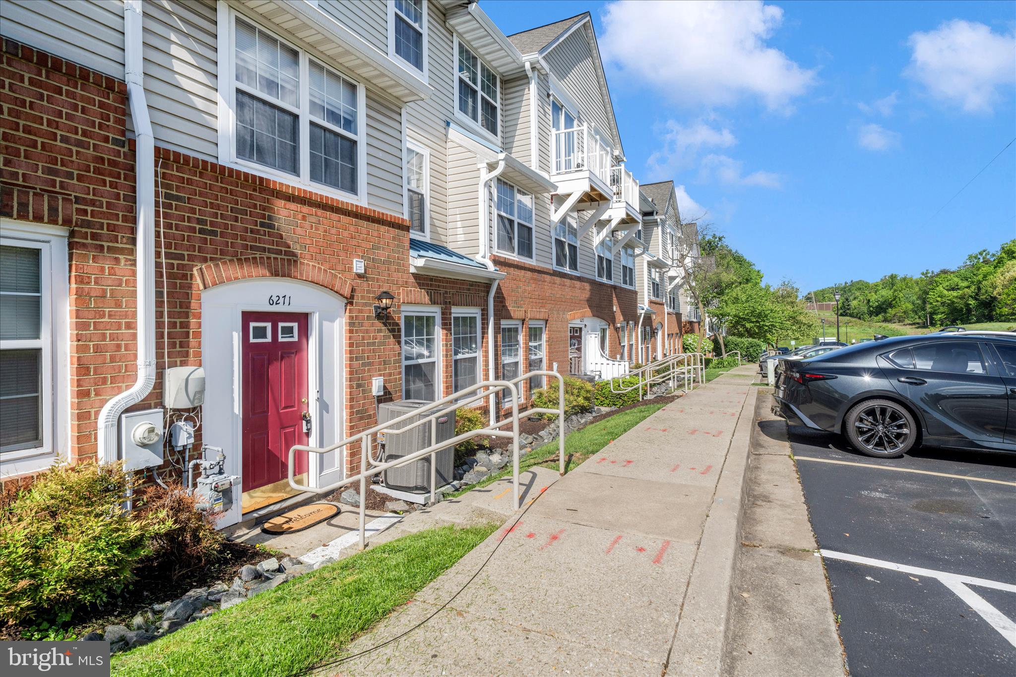 ELKRIDGE TOWN CENTER - Residential