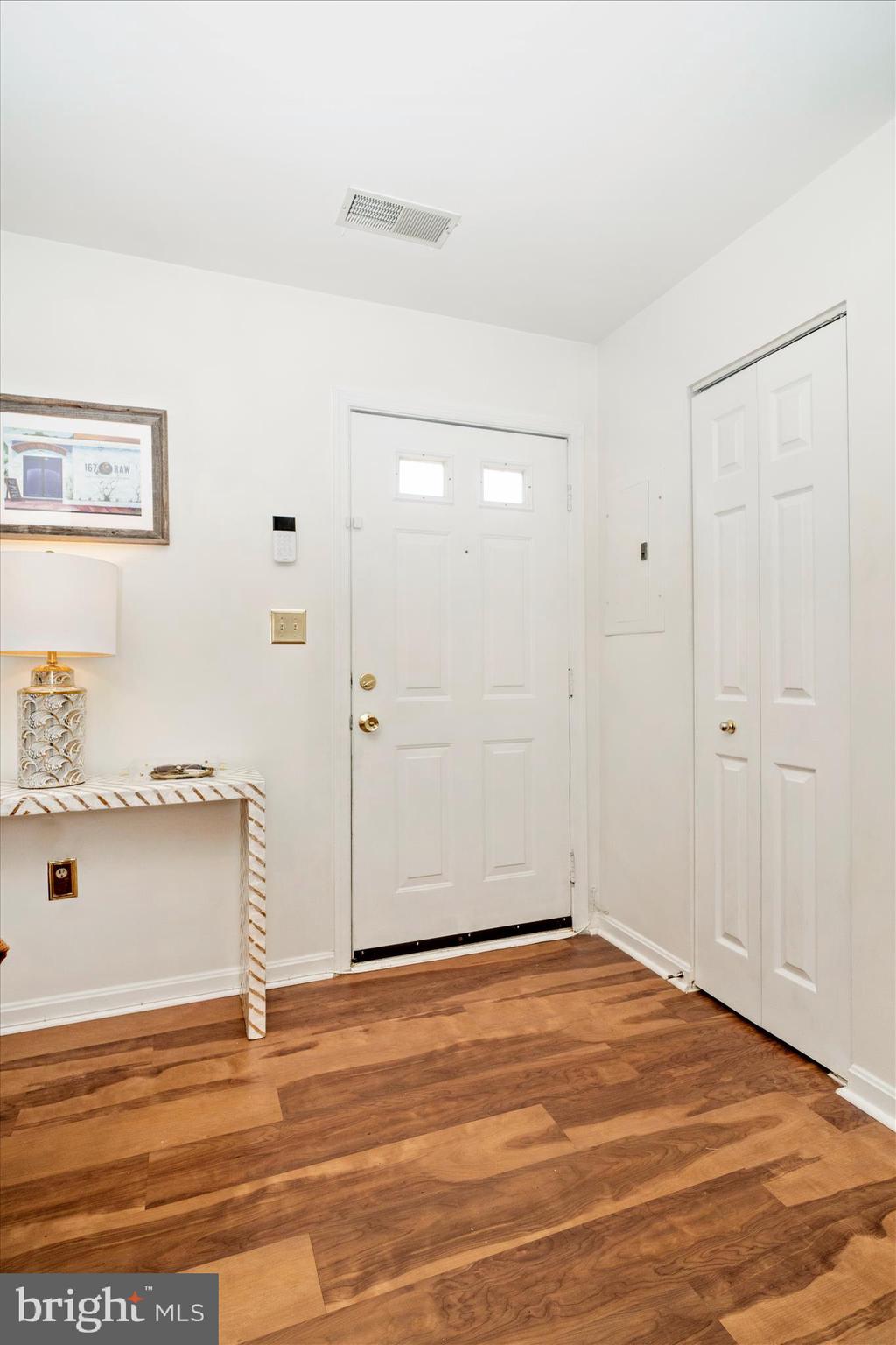 ELKRIDGE TOWN CENTER - Residential