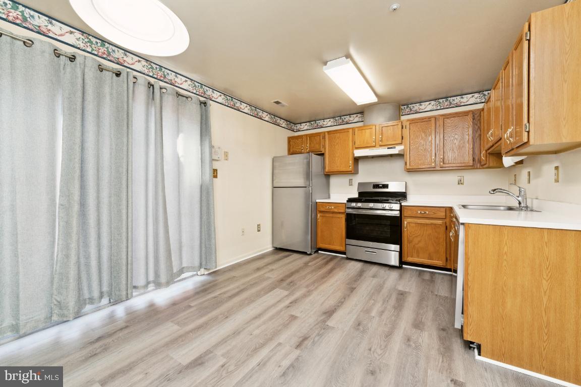 MEADOWS AT WHITE OAK SUB - Residential