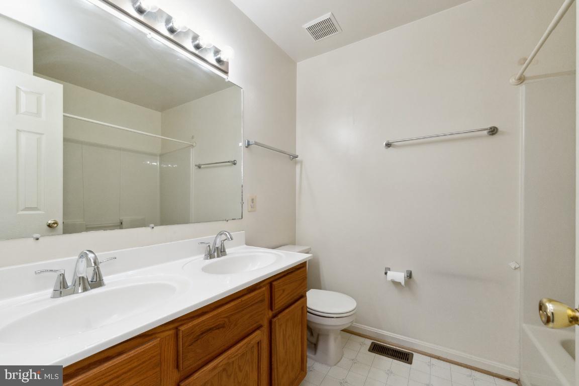 MEADOWS AT WHITE OAK SUB - Residential