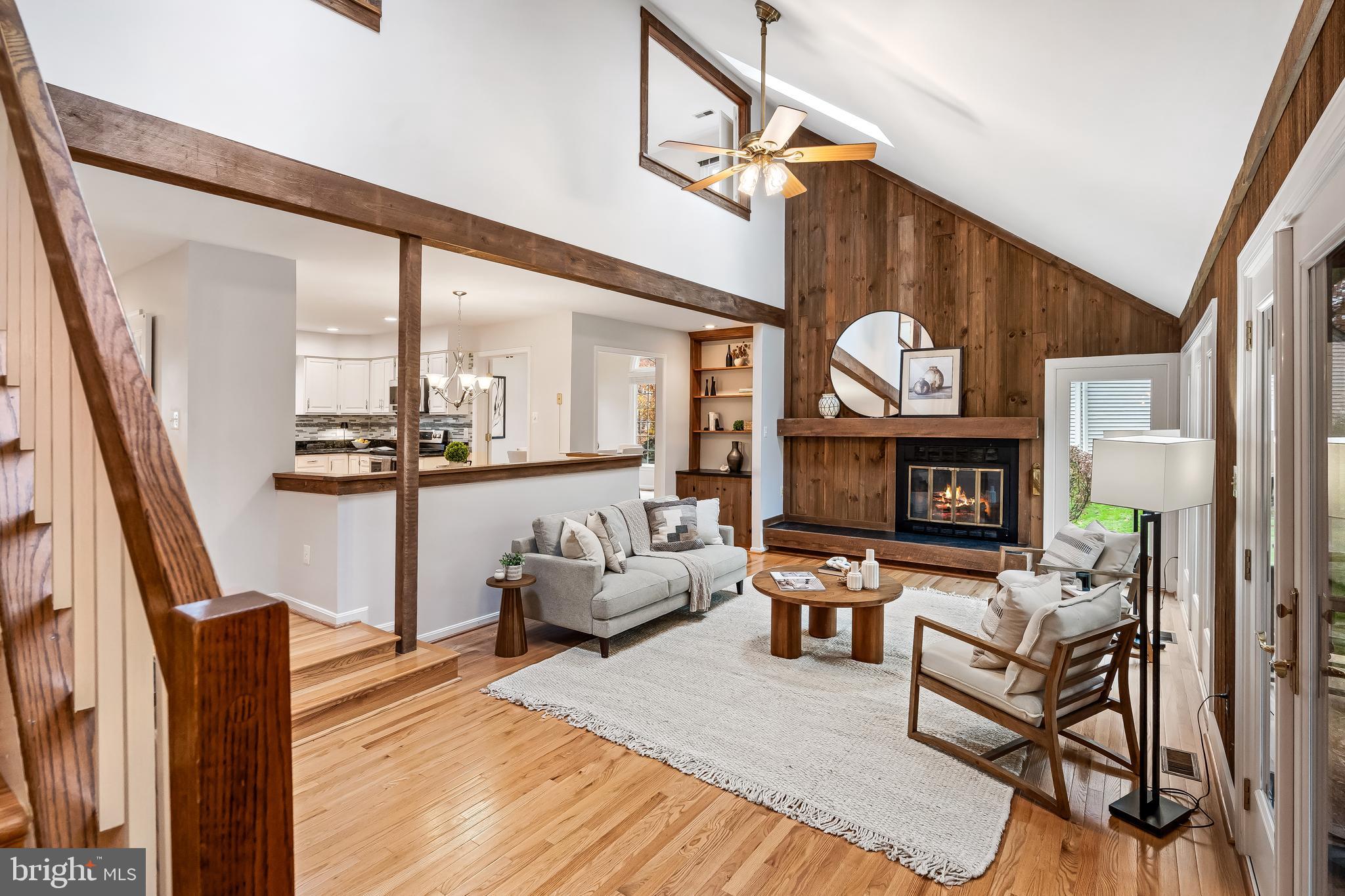 SOUTH RUN OAKS - Residential